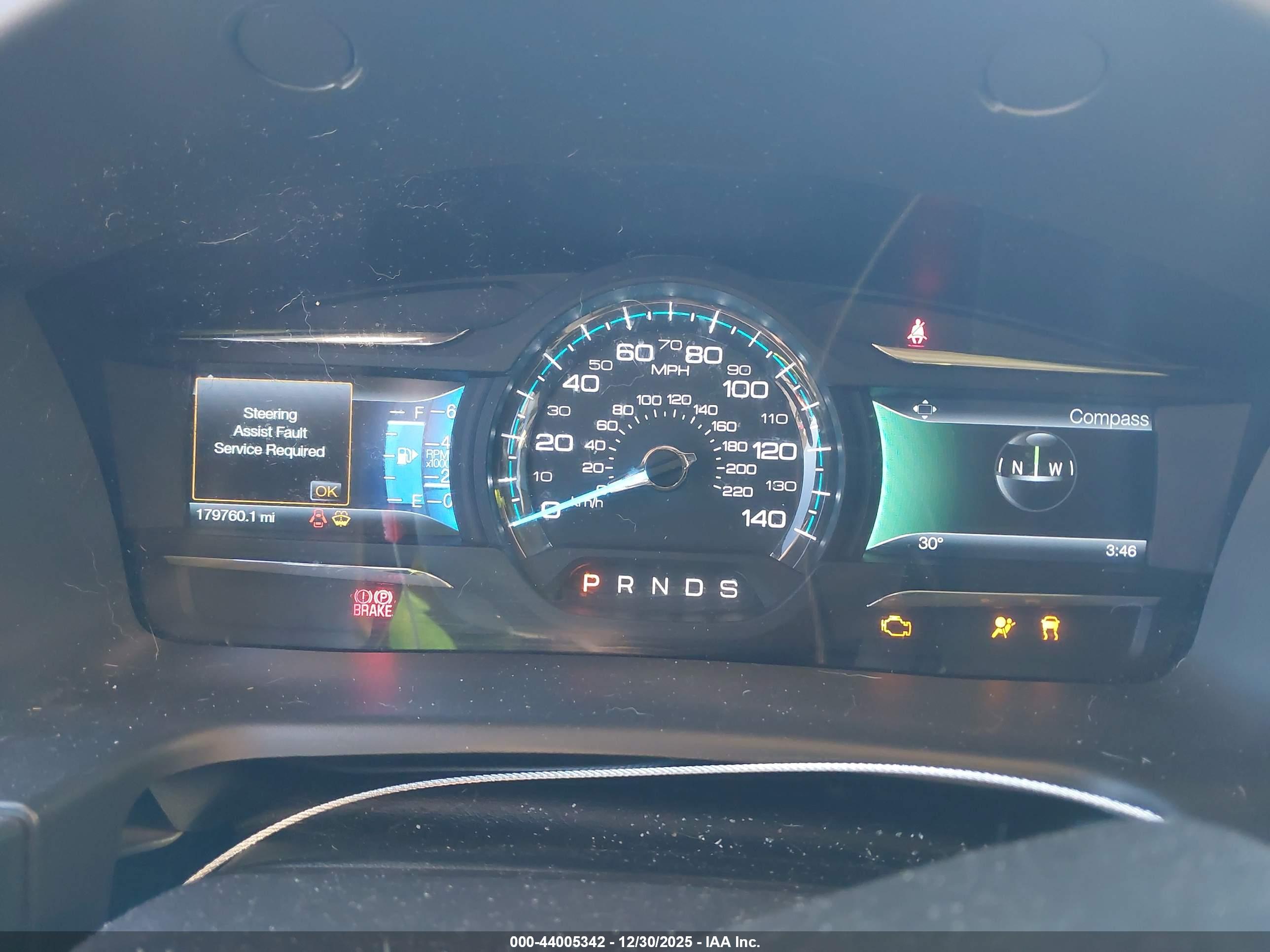 FORD FLEX image 7