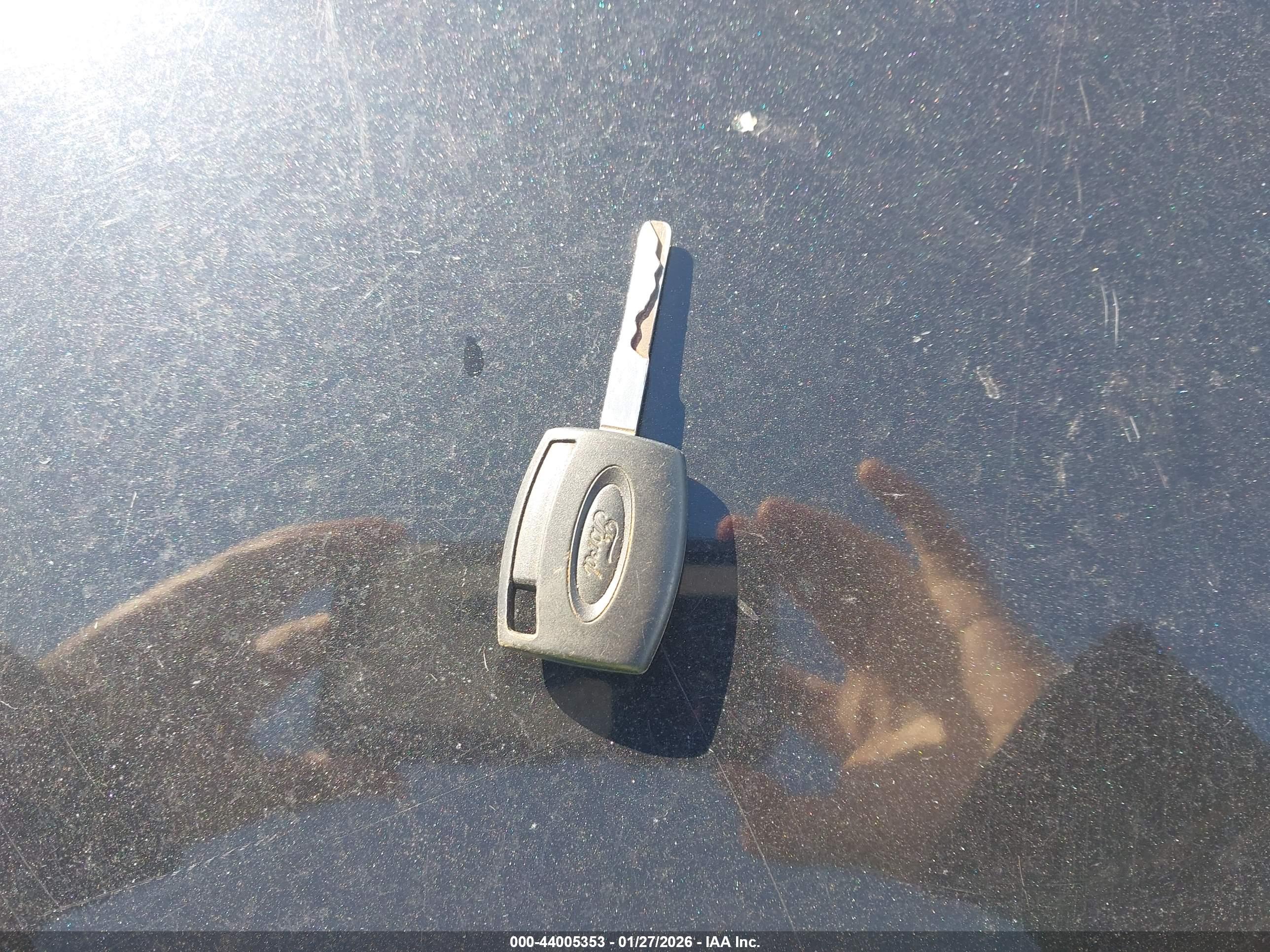 FORD FOCUS image 11