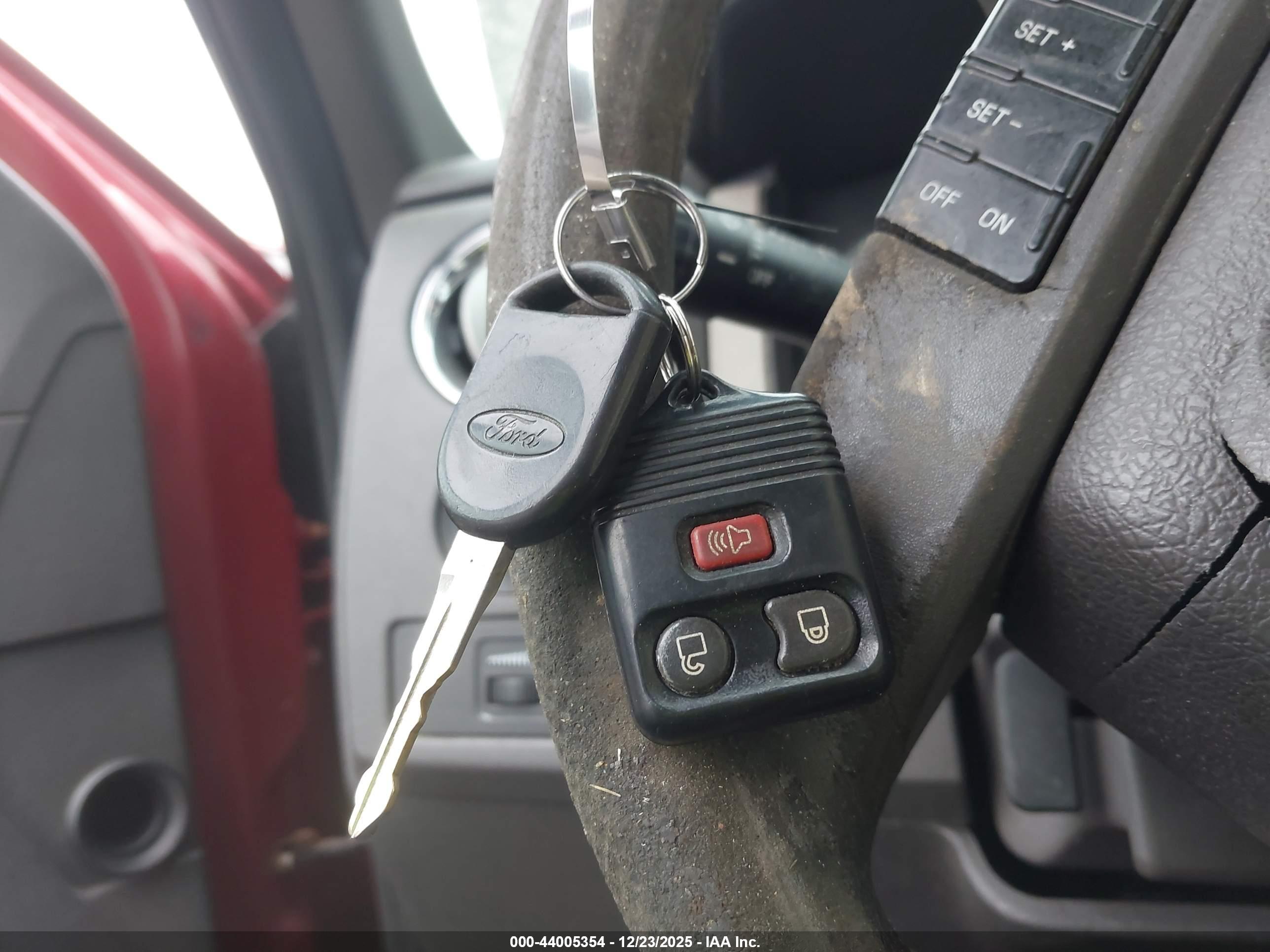 FORD F-150 image 11