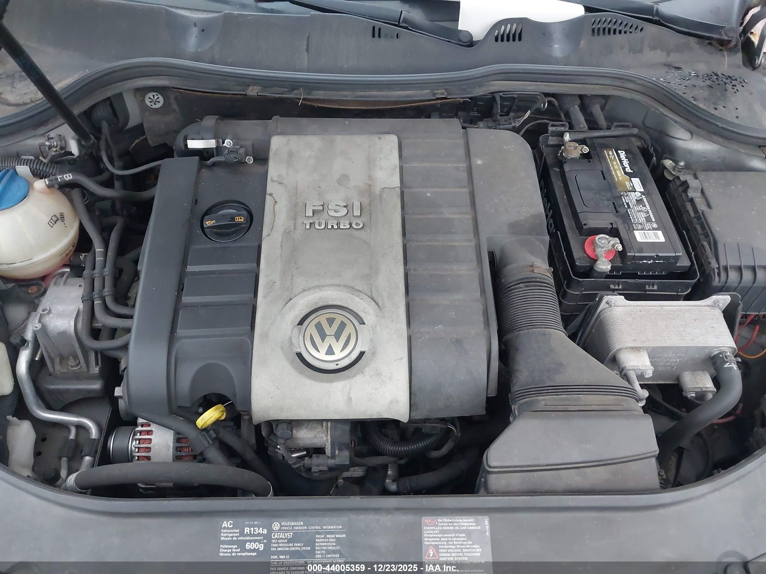 VOLKSWAGEN PASSAT image 10