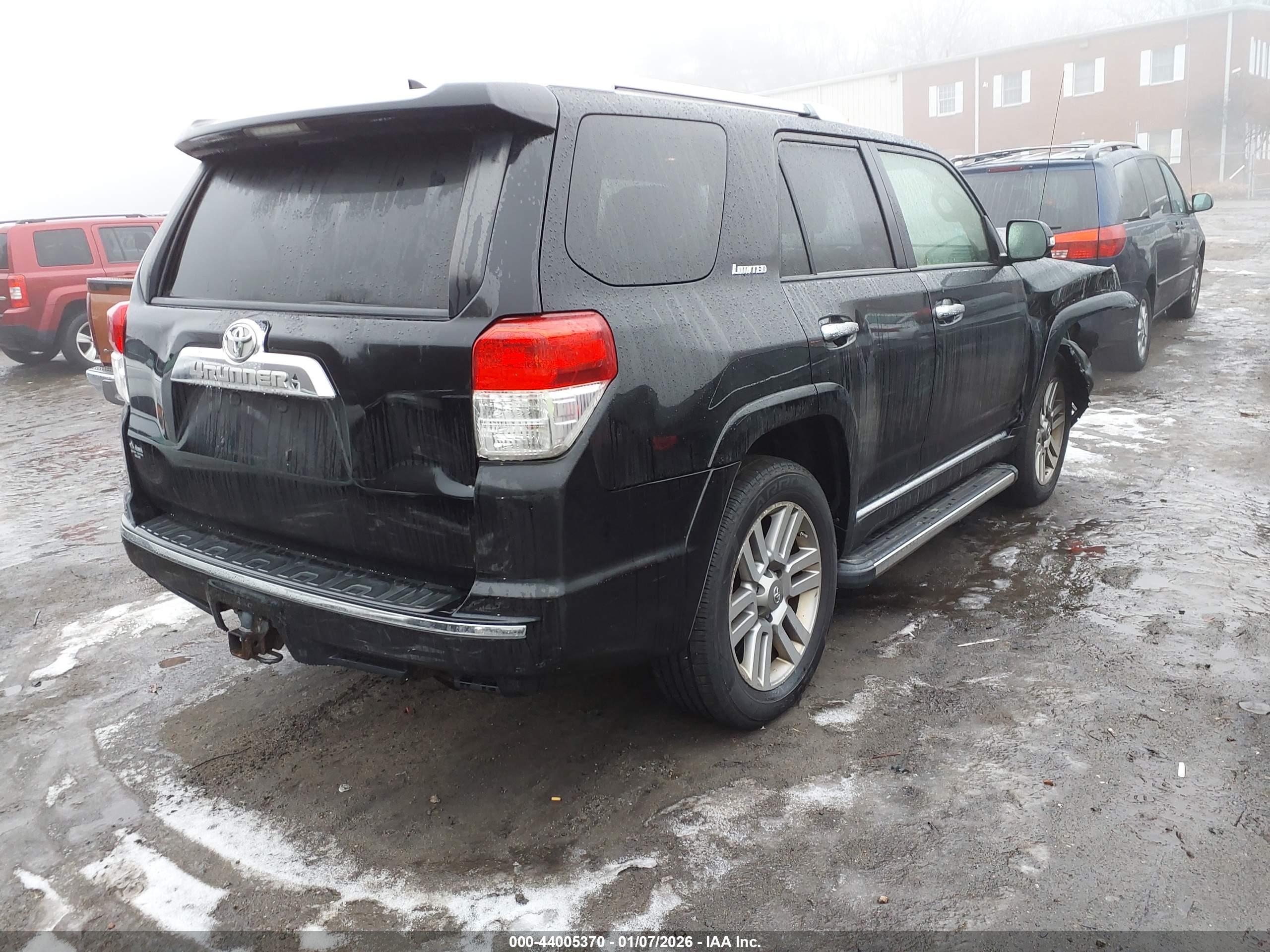 TOYOTA 4RUNNER image 4