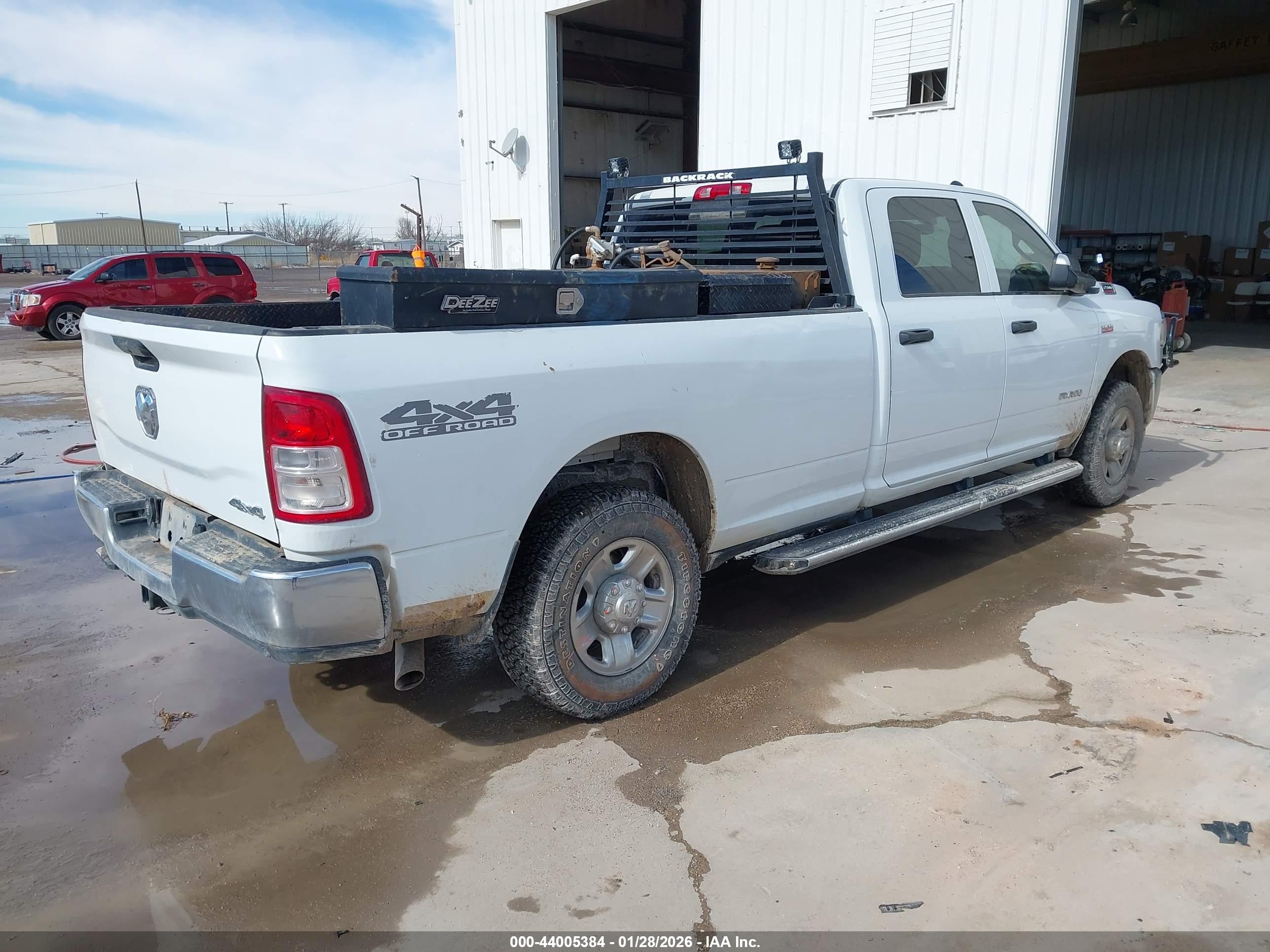 RAM 2500 image 4