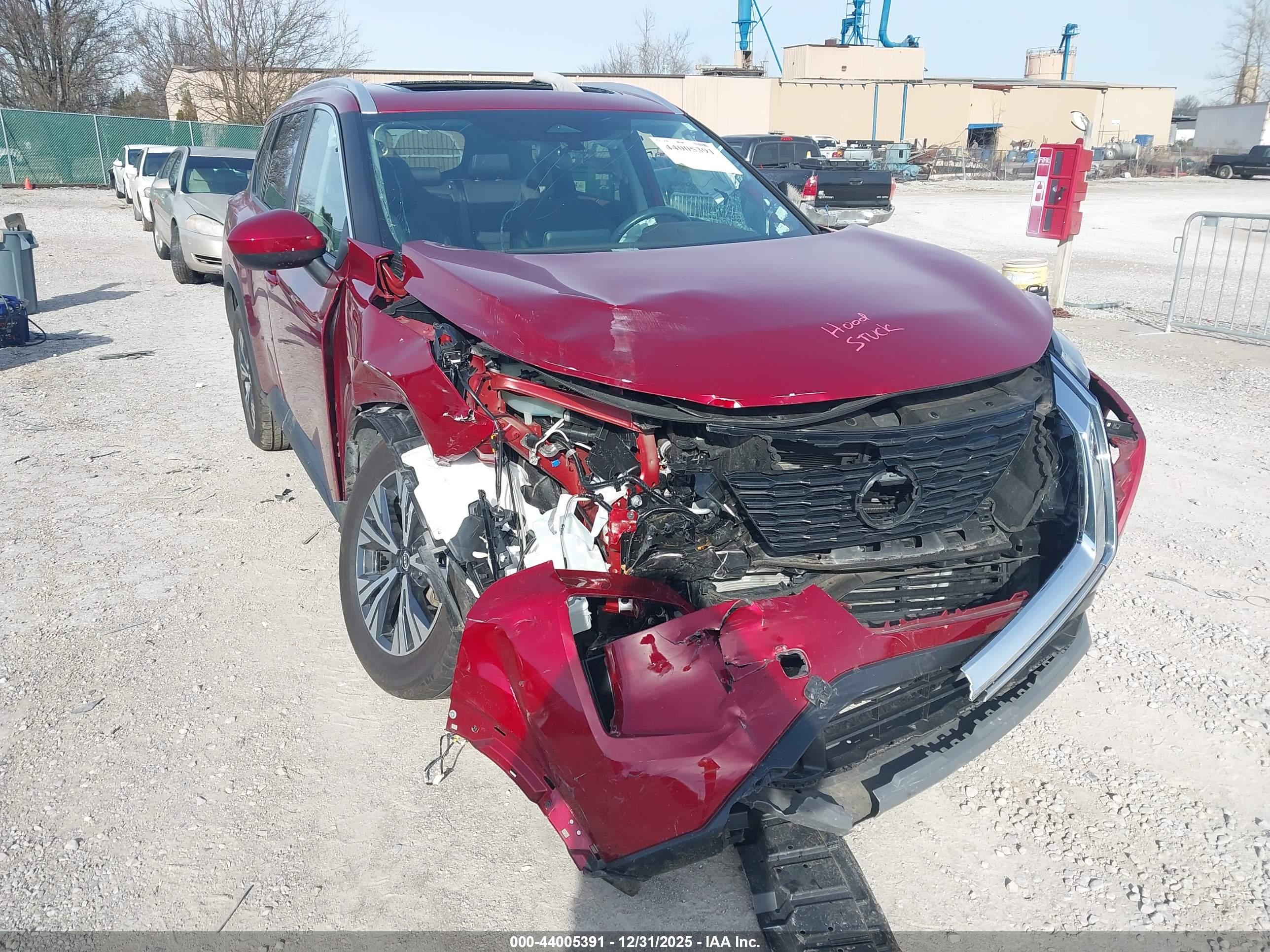NISSAN ROGUE image 6