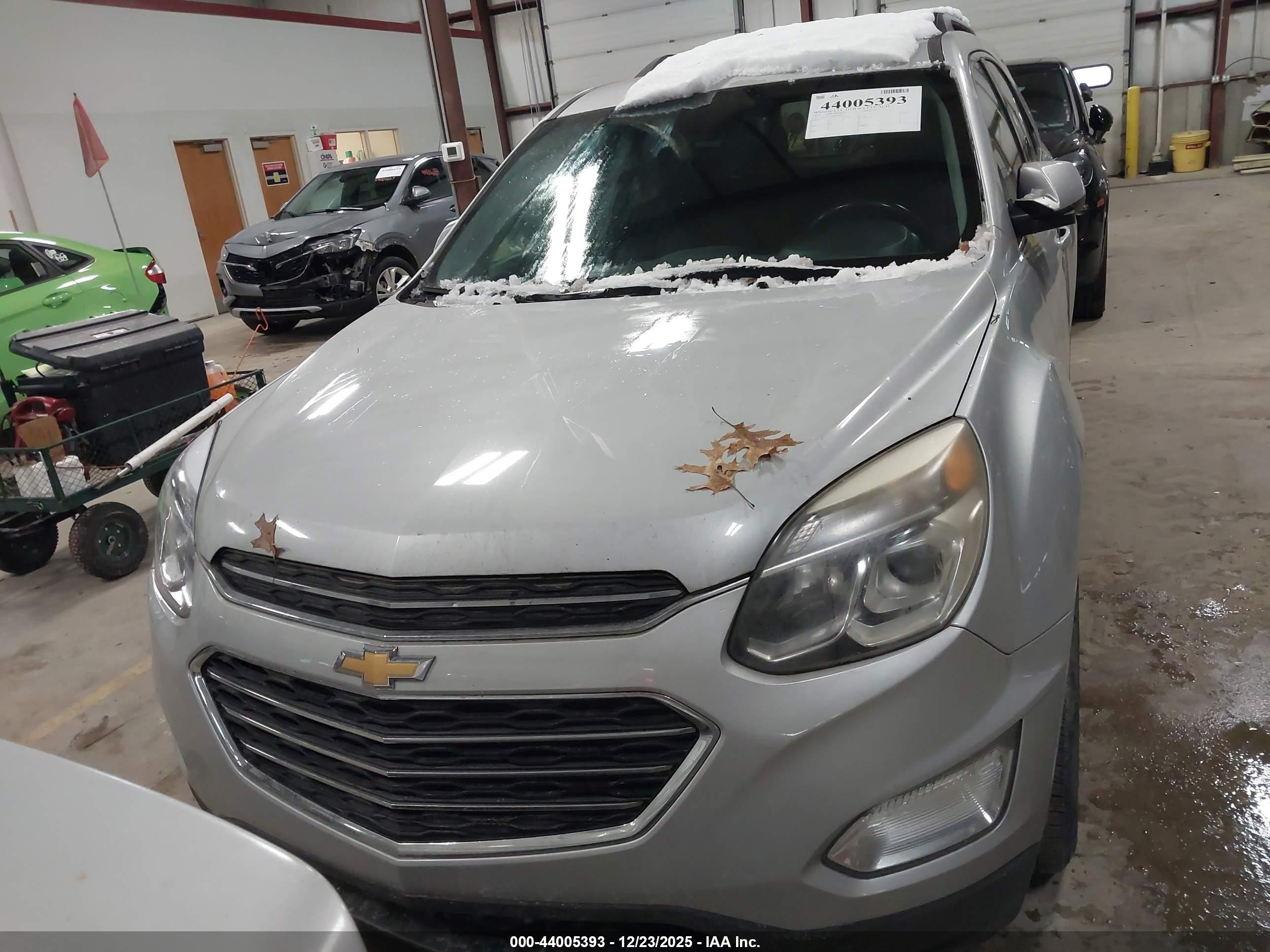 CHEVROLET EQUINOX image 6