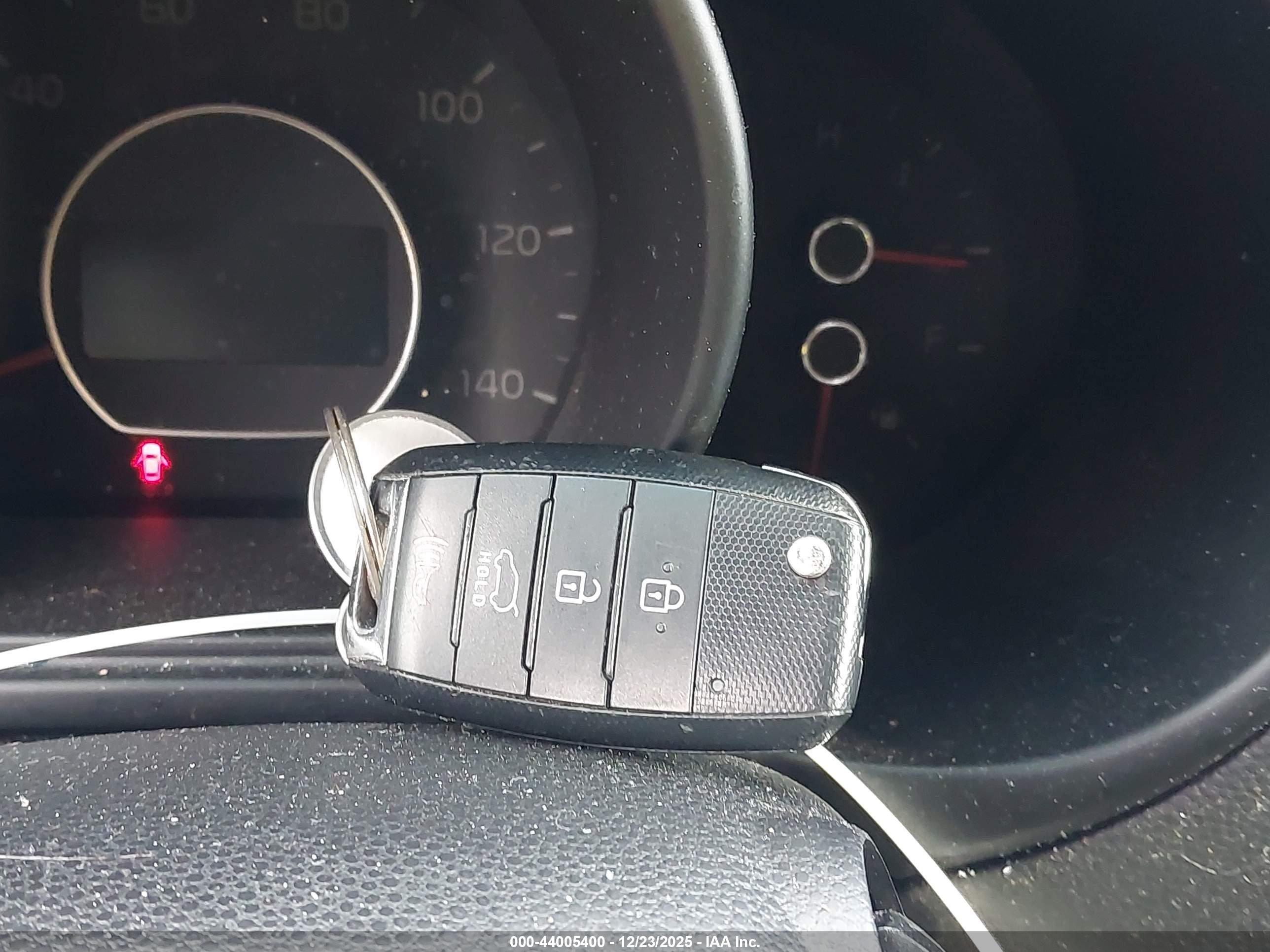 KIA SOUL image 11