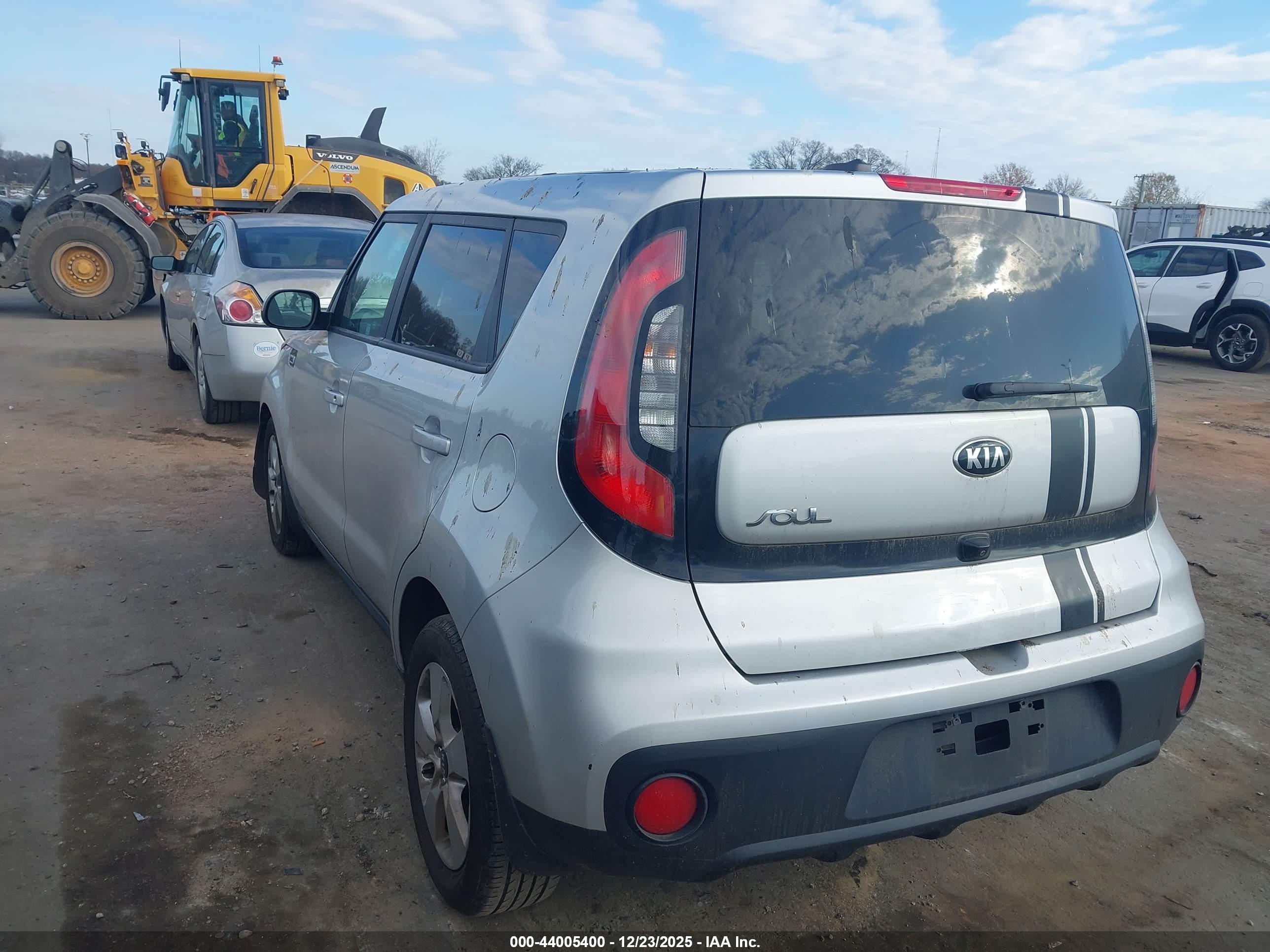 KIA SOUL image 3