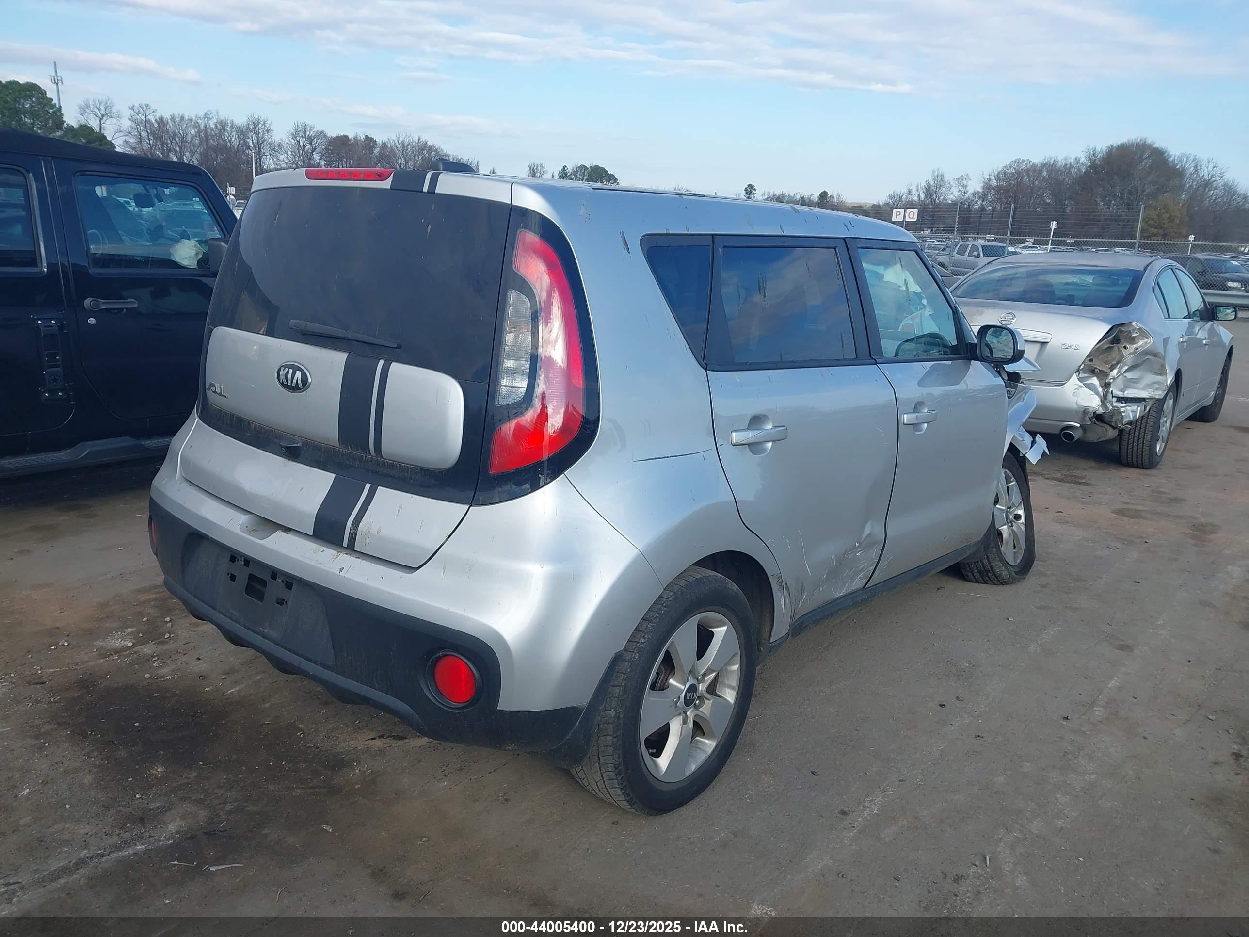 KIA SOUL image 4