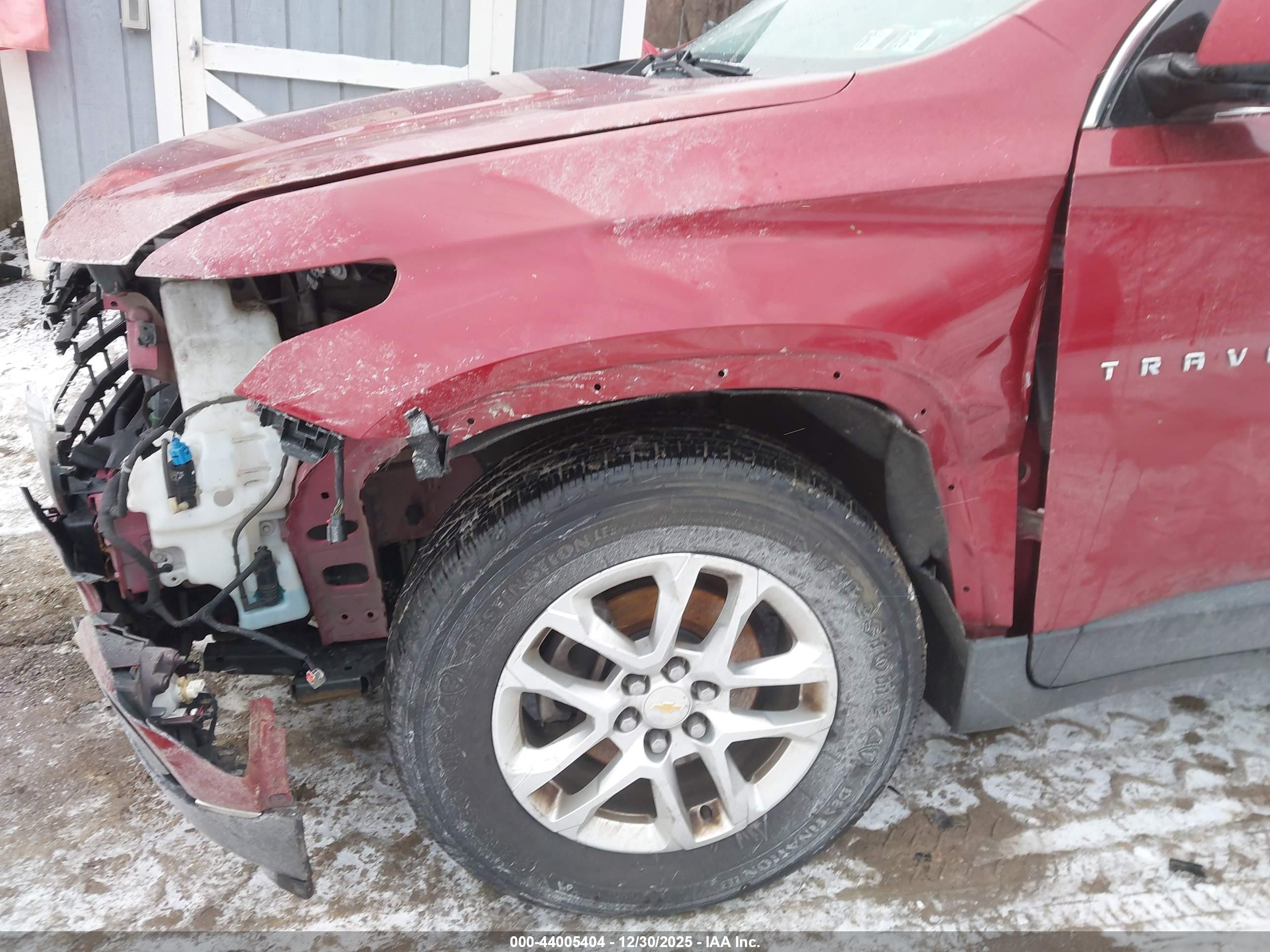 CHEVROLET TRAVERSE image 6
