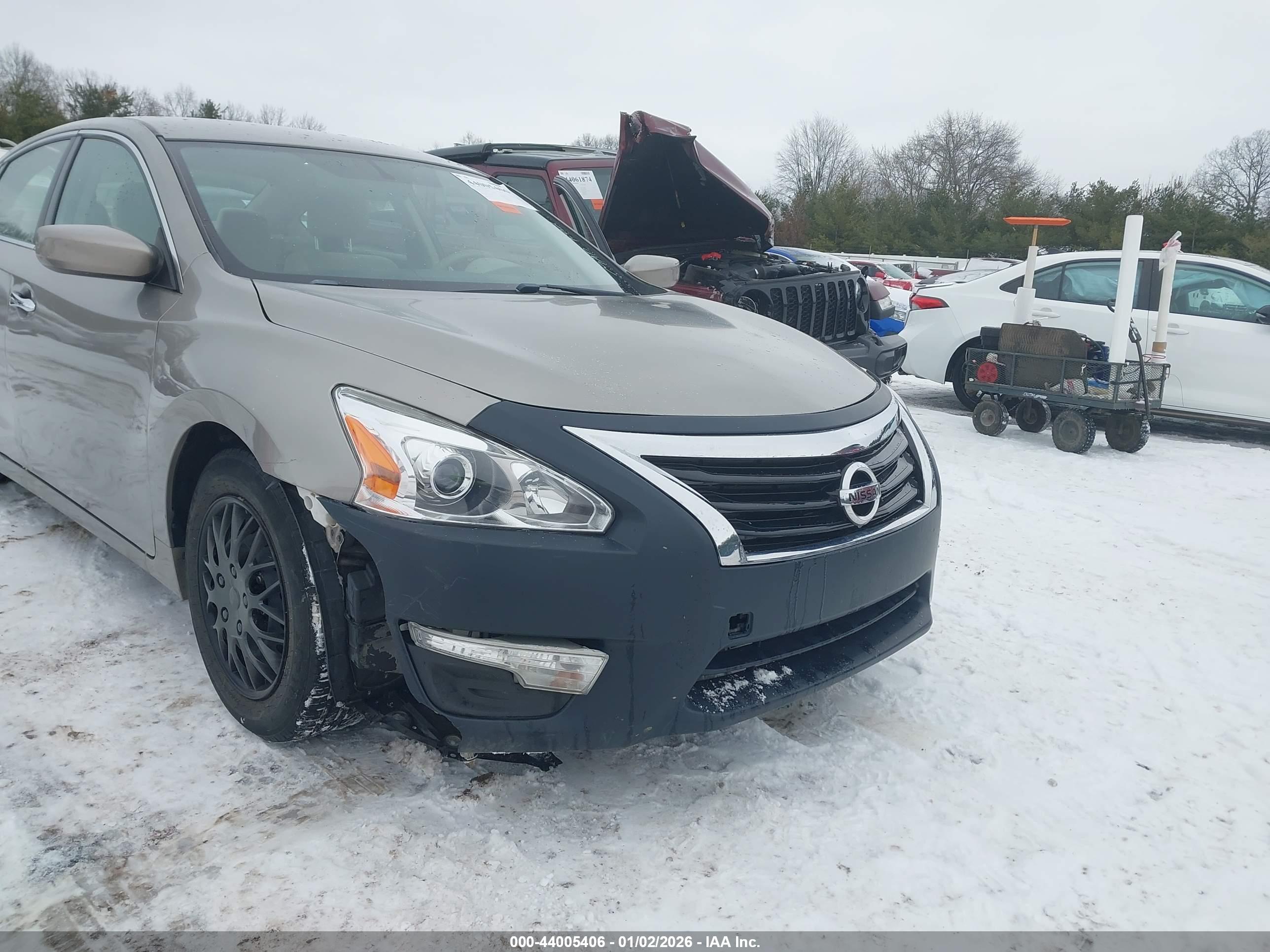NISSAN ALTIMA image 6