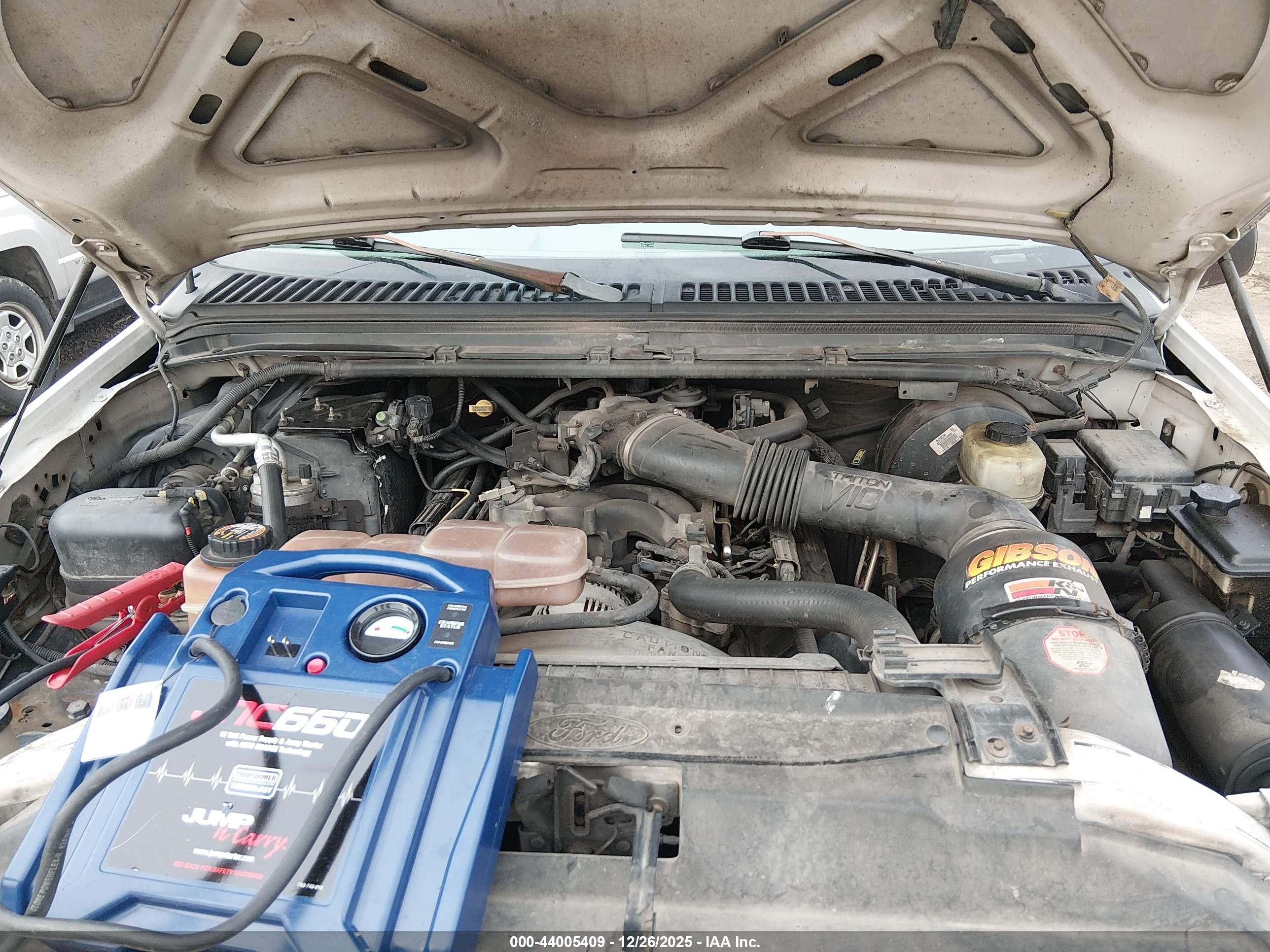 FORD F-250 image 10