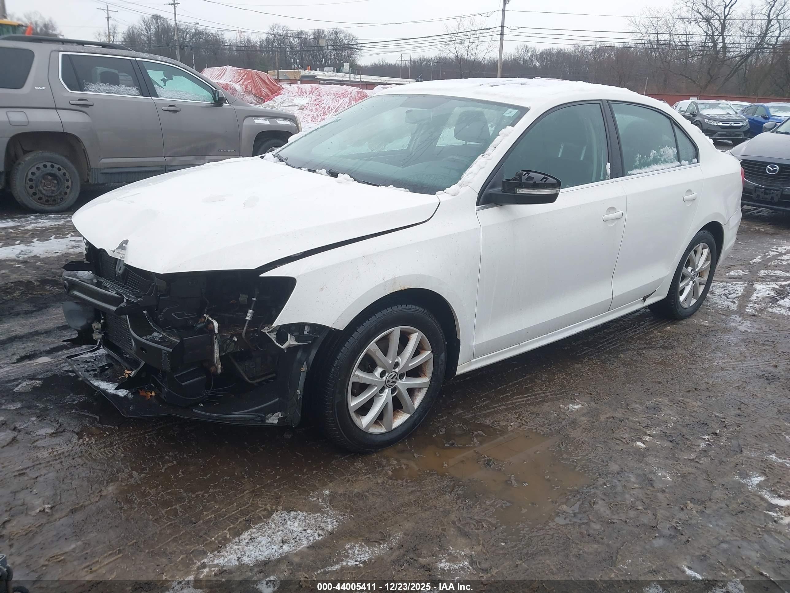 VOLKSWAGEN JETTA image 2