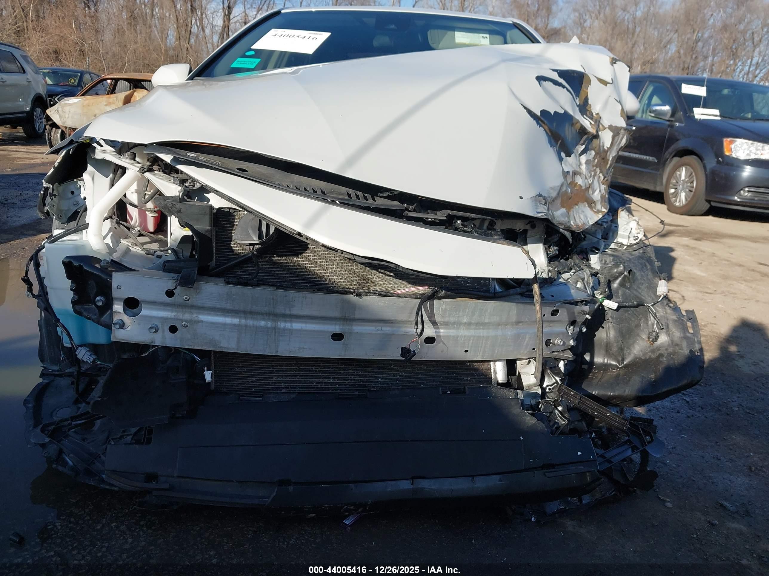 TOYOTA CAMRY image 6