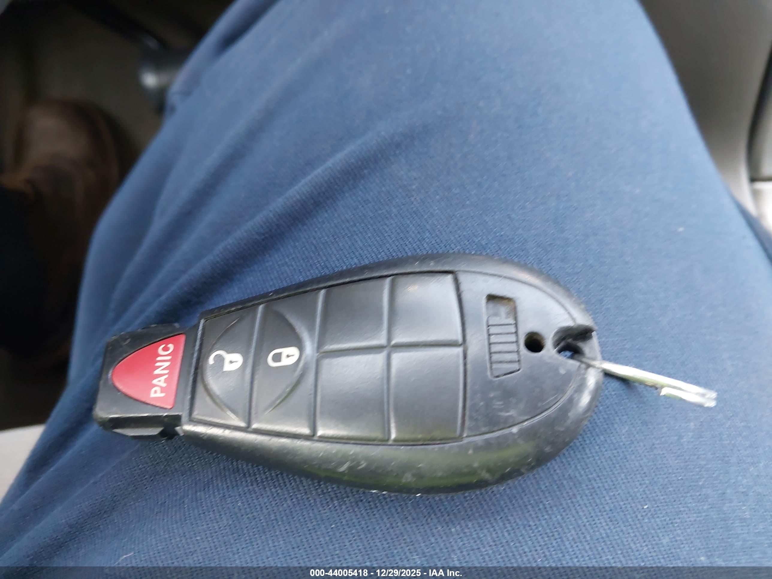 JEEP GRAND image 11