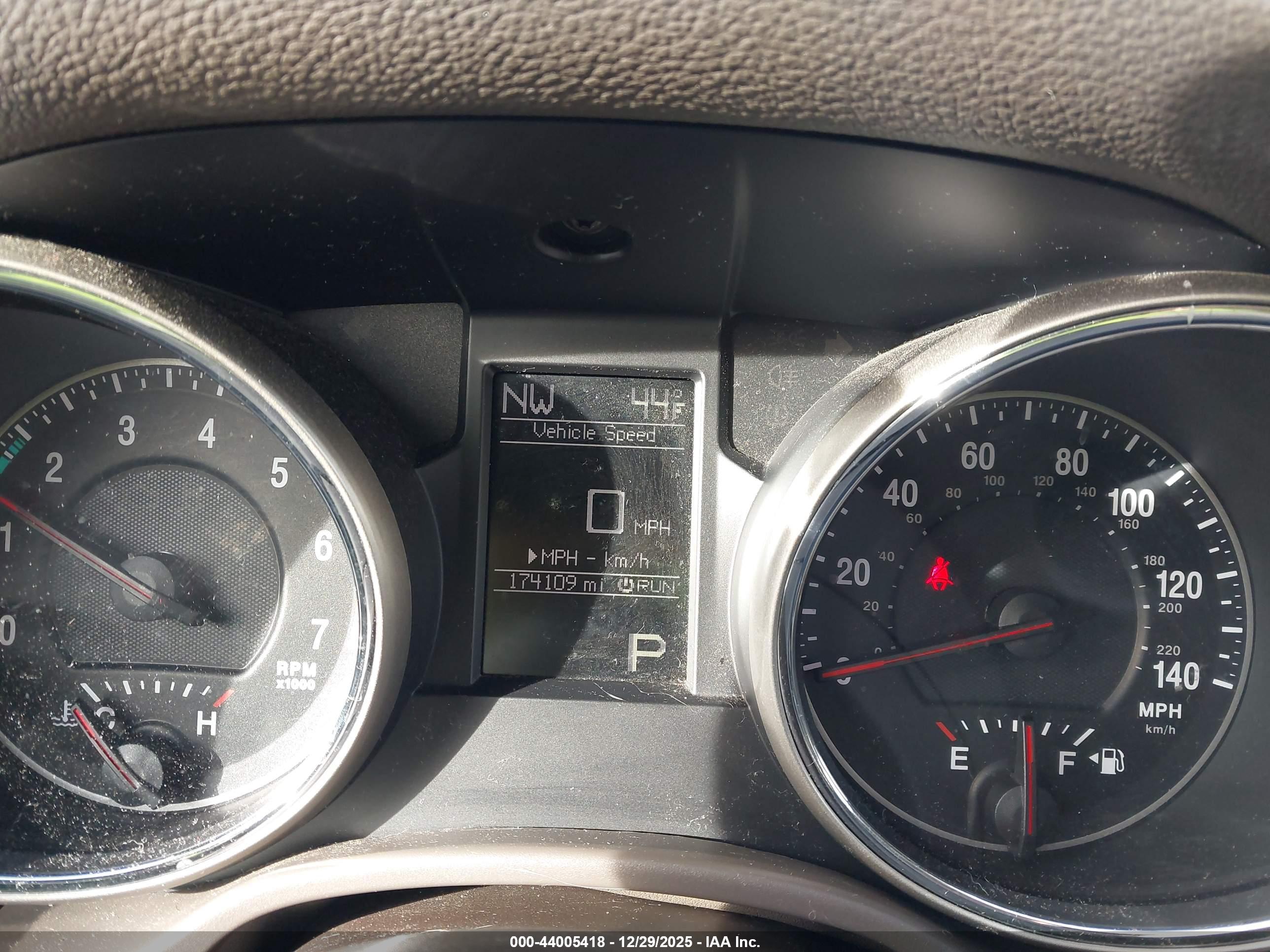 JEEP GRAND image 7