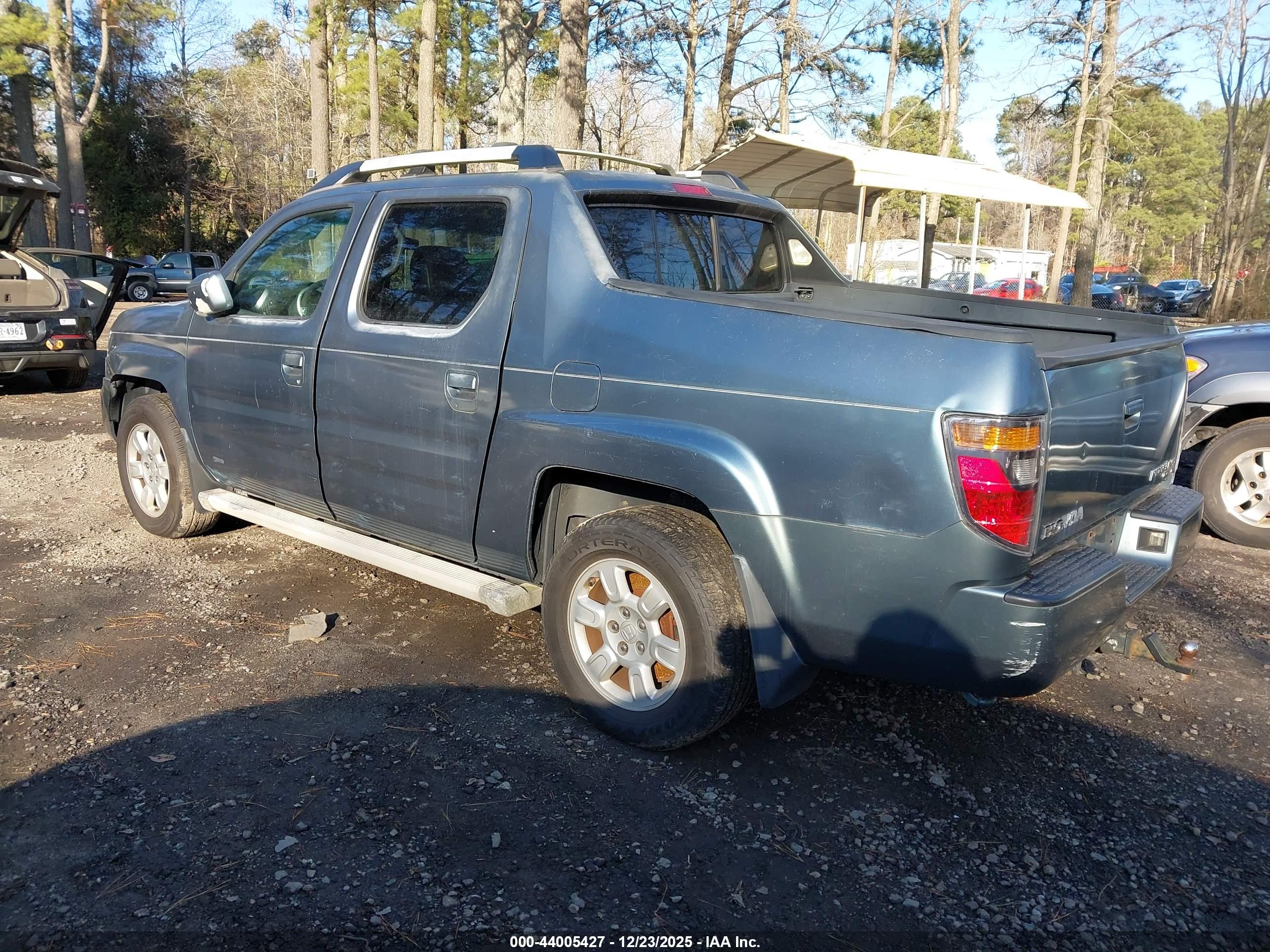 HONDA RIDGELINE image 3