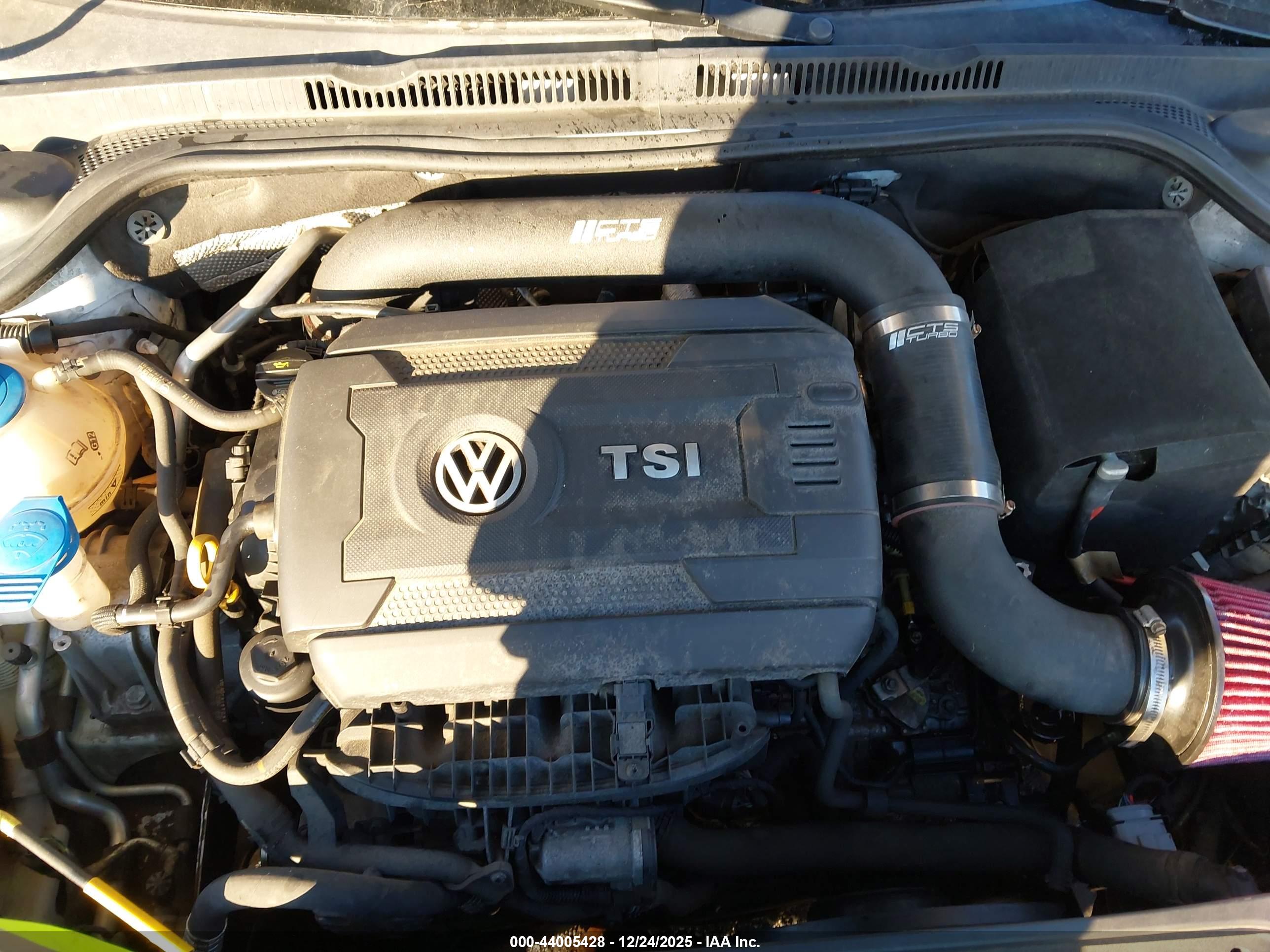 VOLKSWAGEN JETTA image 10