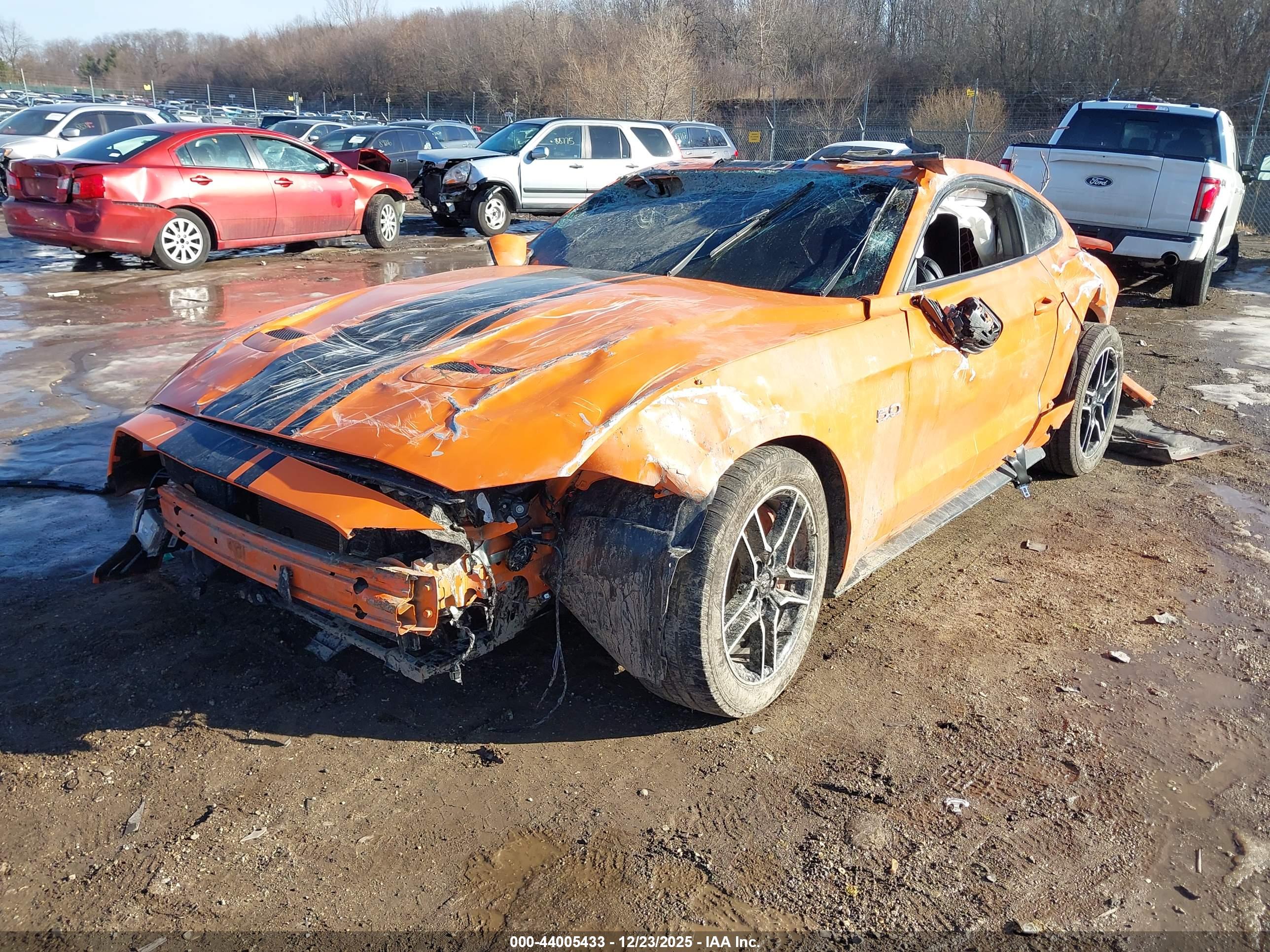 FORD MUSTANG image 2