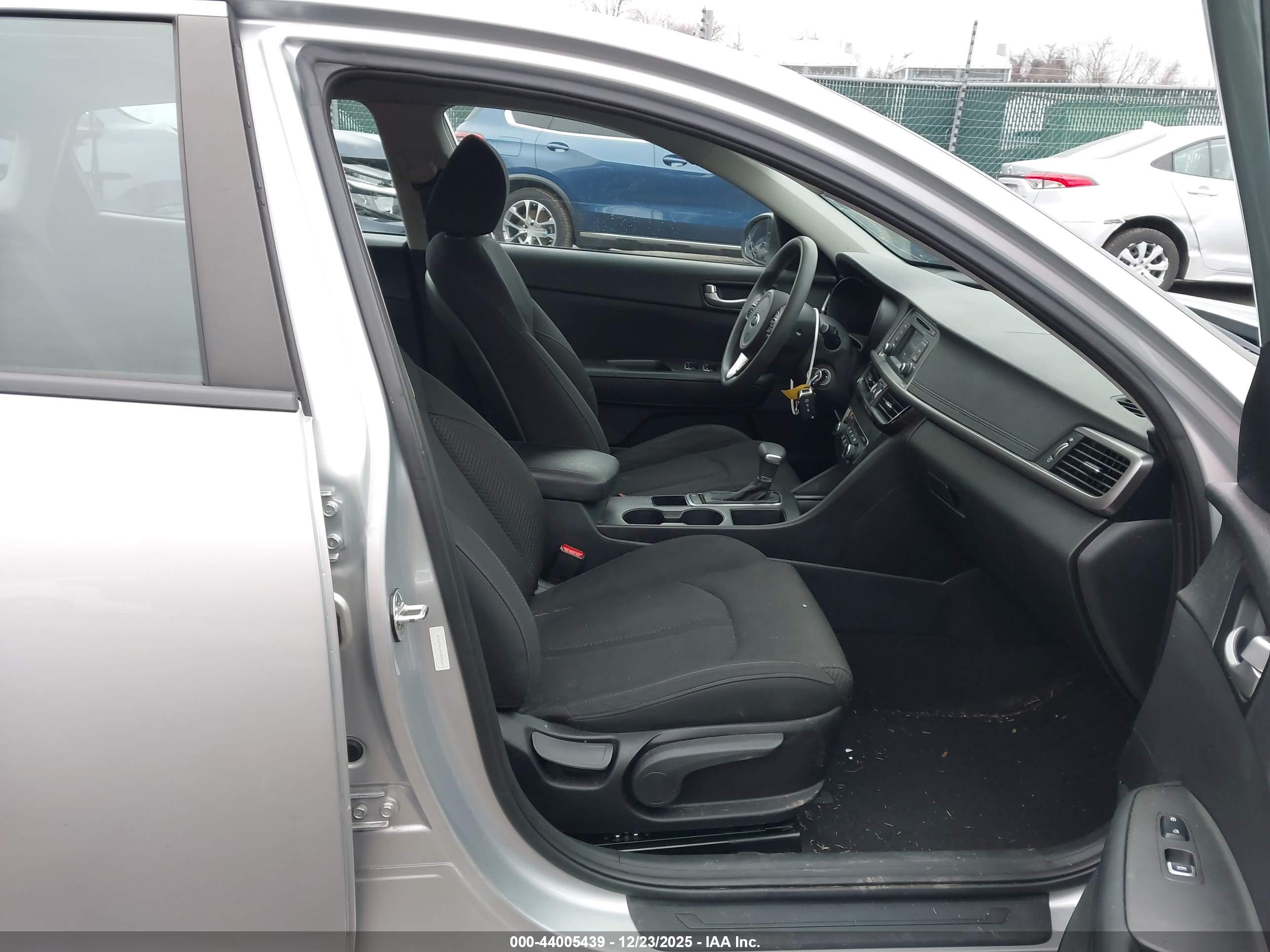 KIA OPTIMA image 5