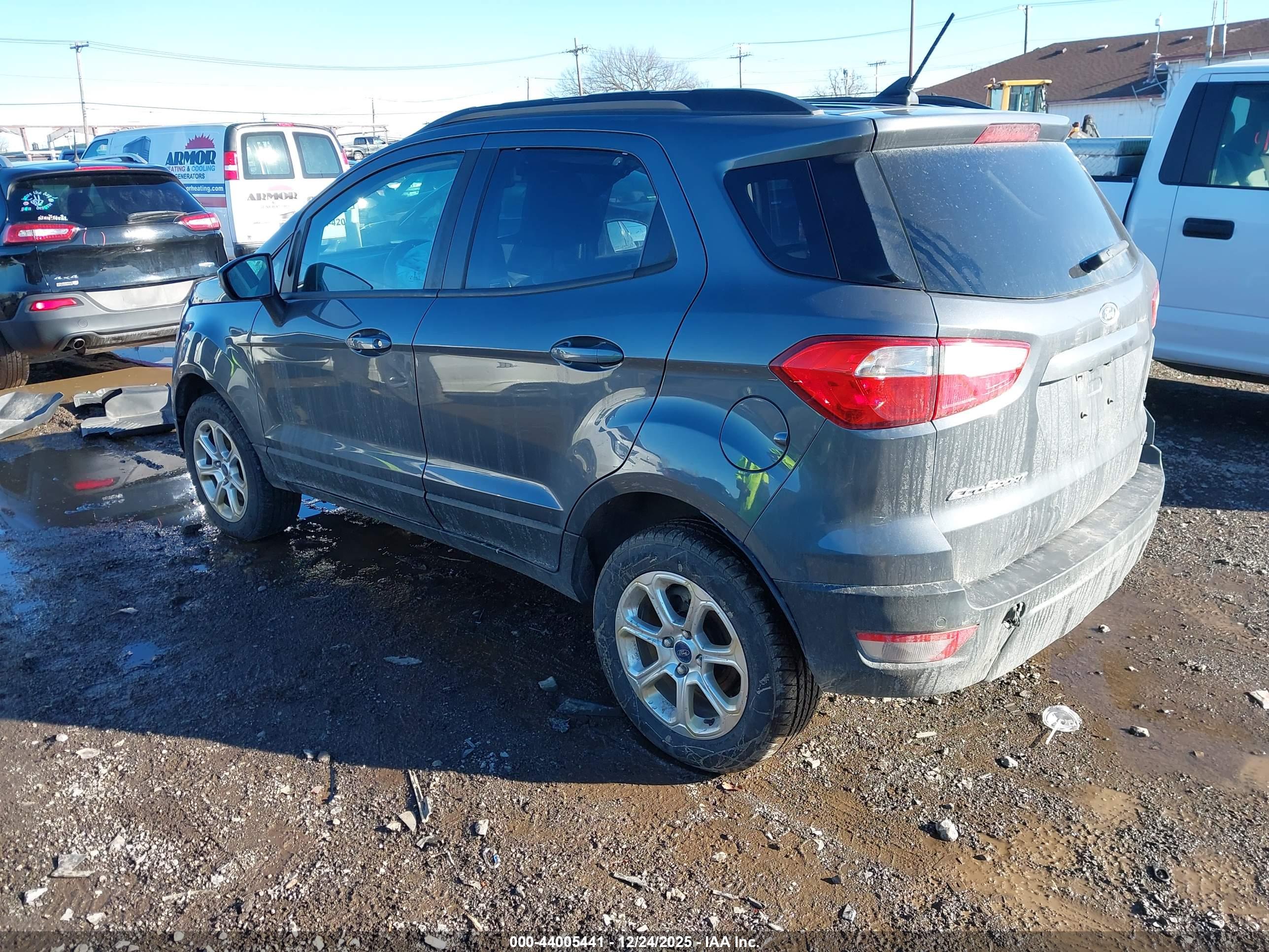 FORD ECOSPORT image 3