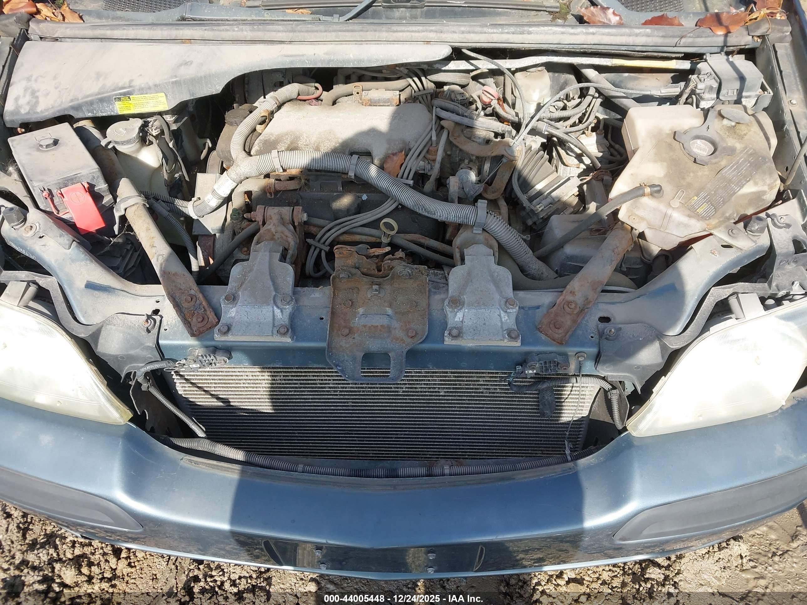 CHEVROLET VENTURE image 10