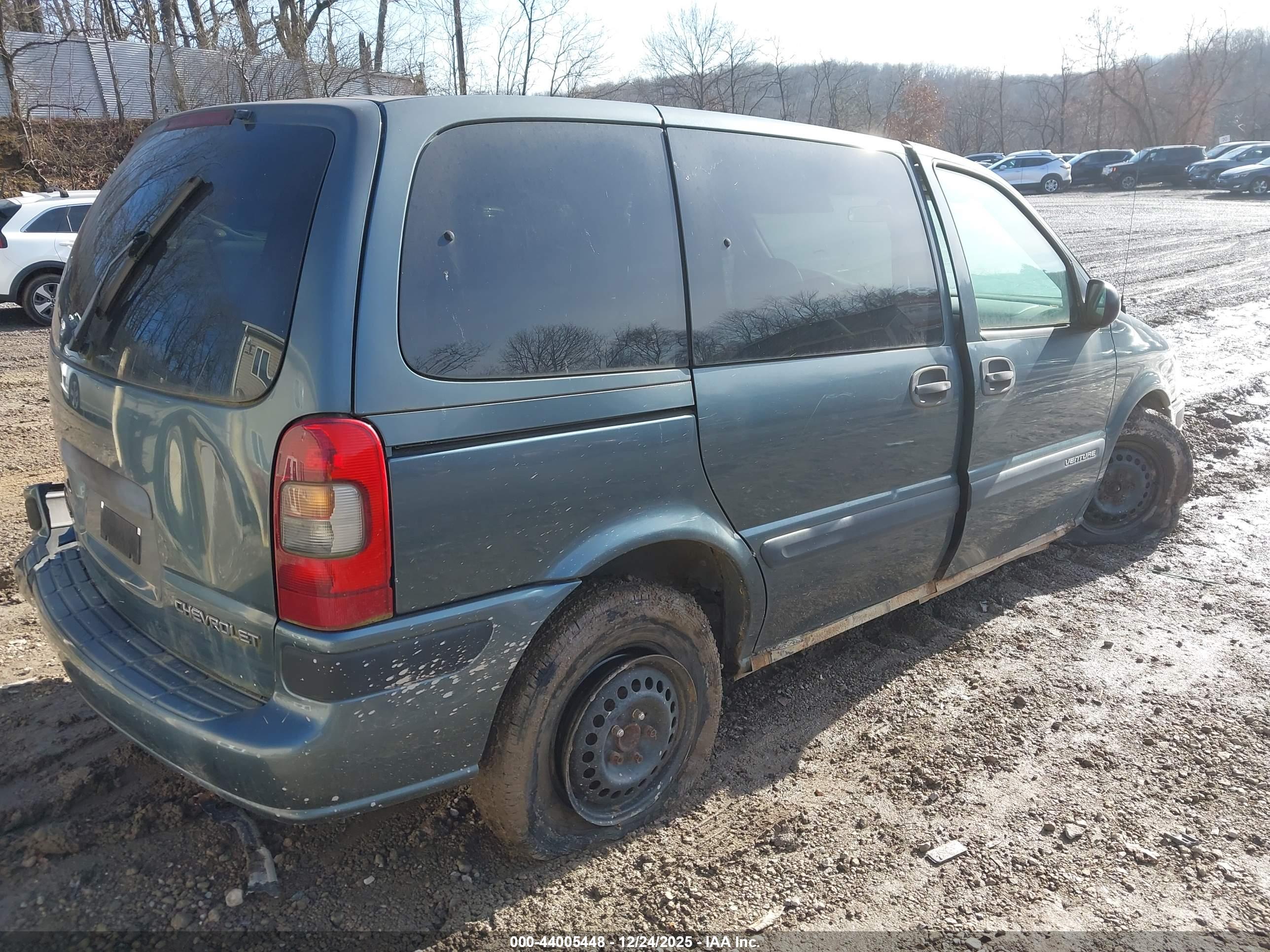 CHEVROLET VENTURE image 4