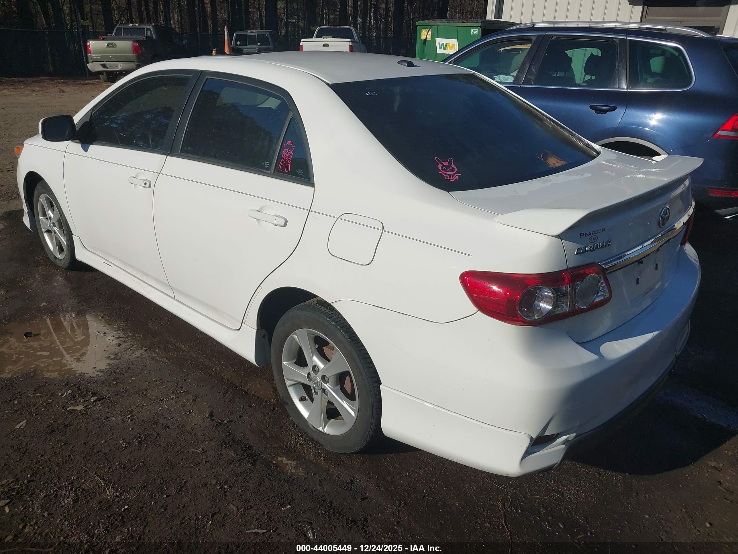 TOYOTA COROLLA image 3