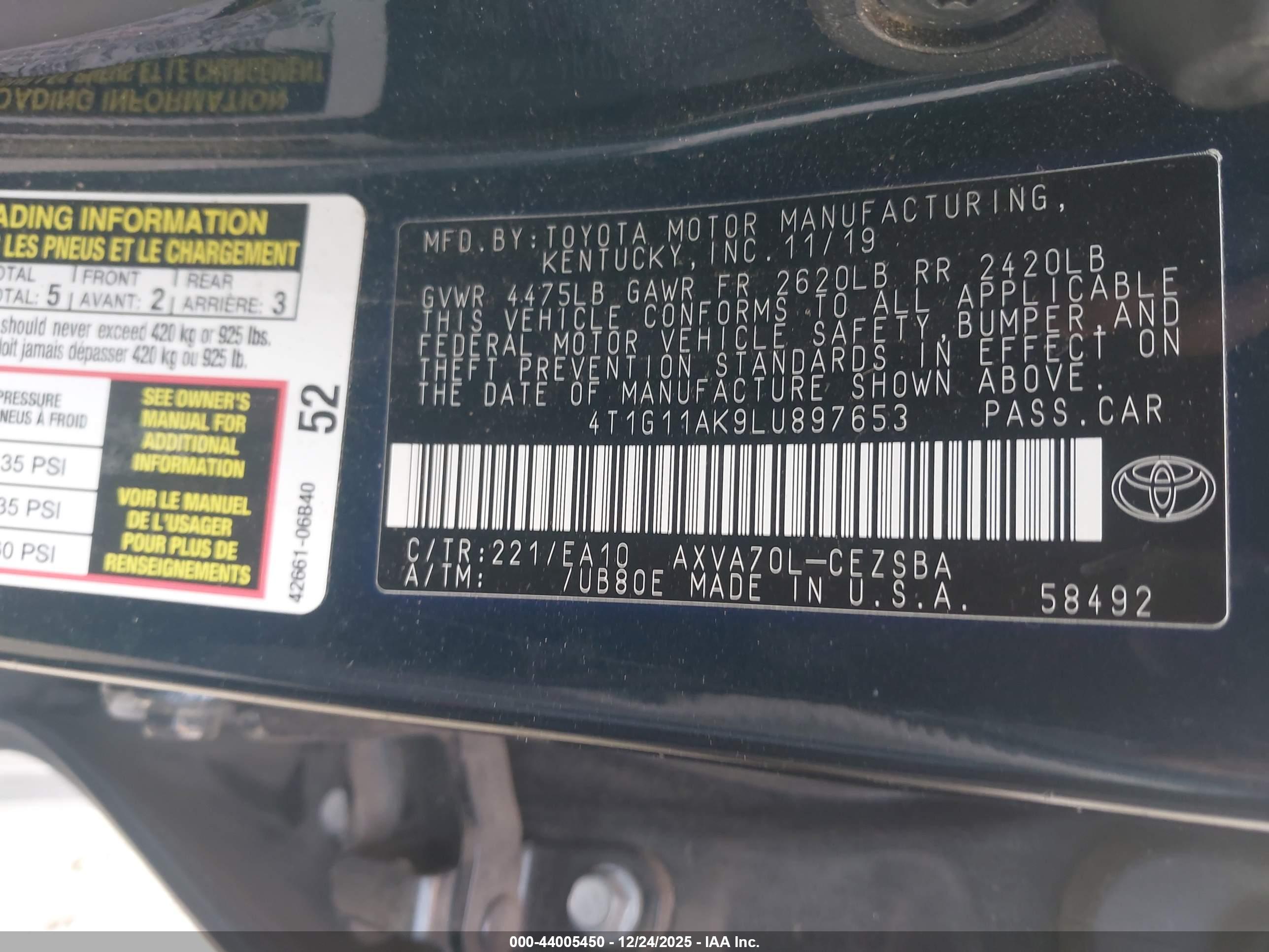 TOYOTA CAMRY image 9