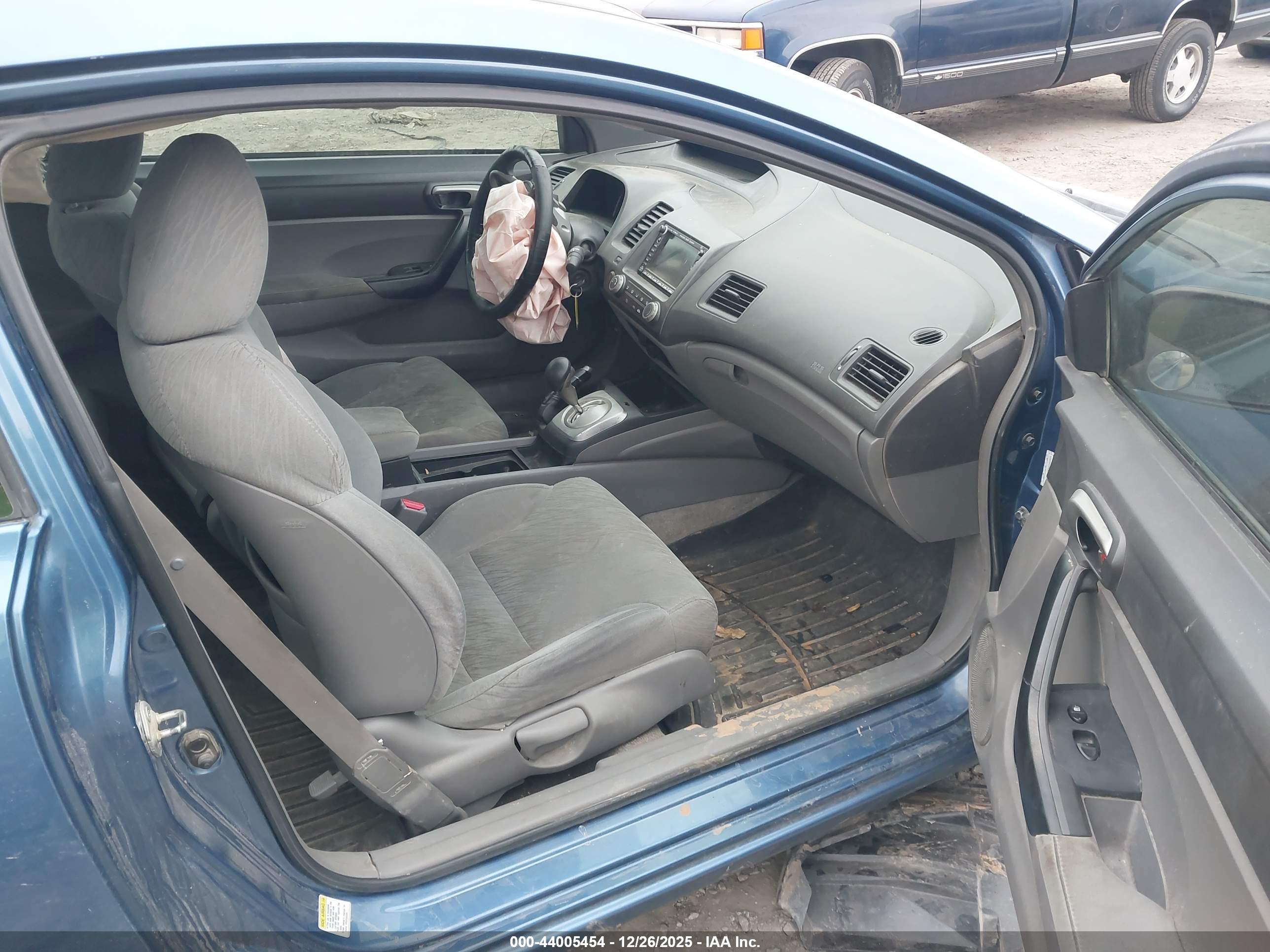 HONDA CIVIC image 5