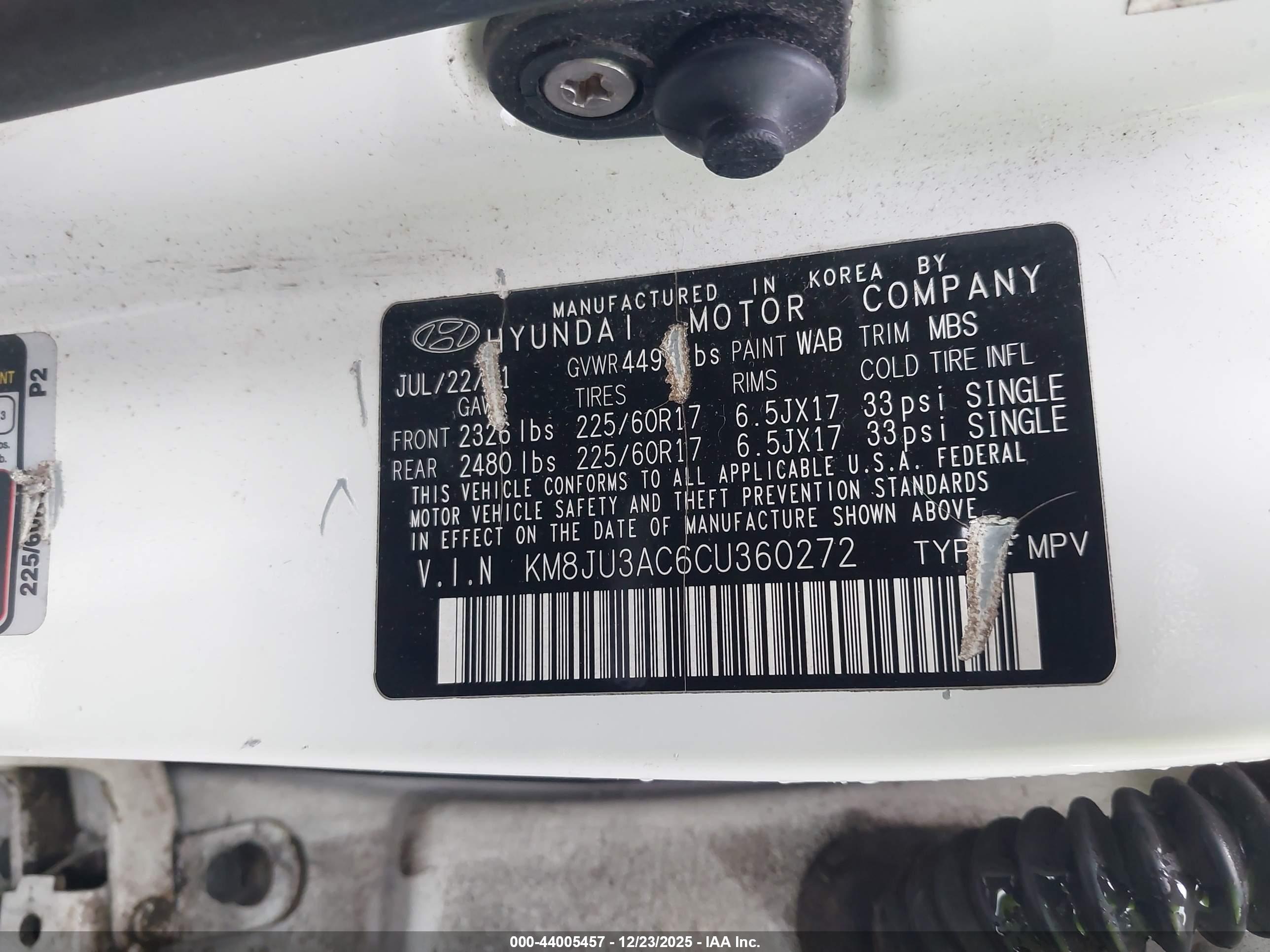 HYUNDAI TUCSON image 9