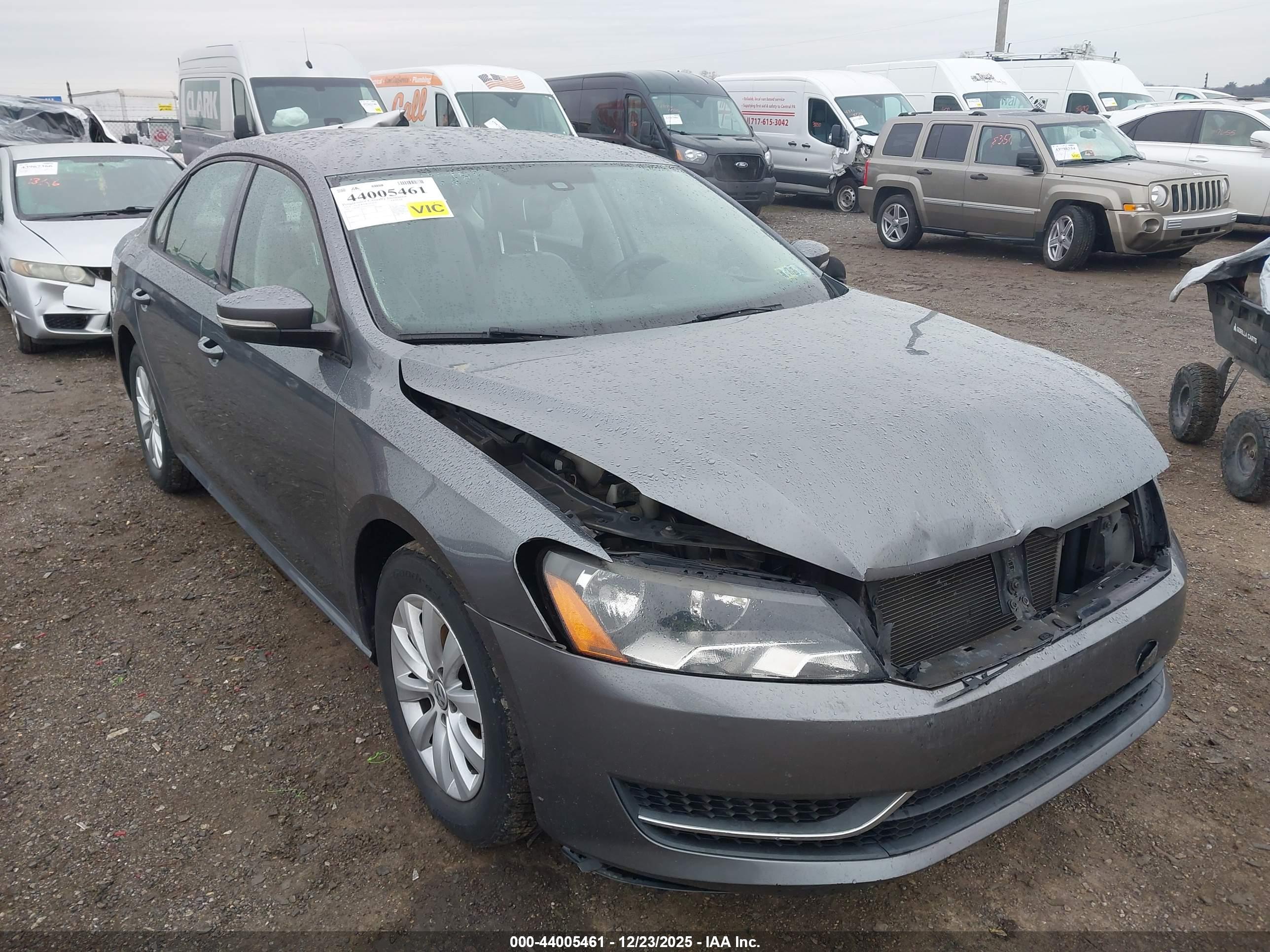 VOLKSWAGEN PASSAT image 6