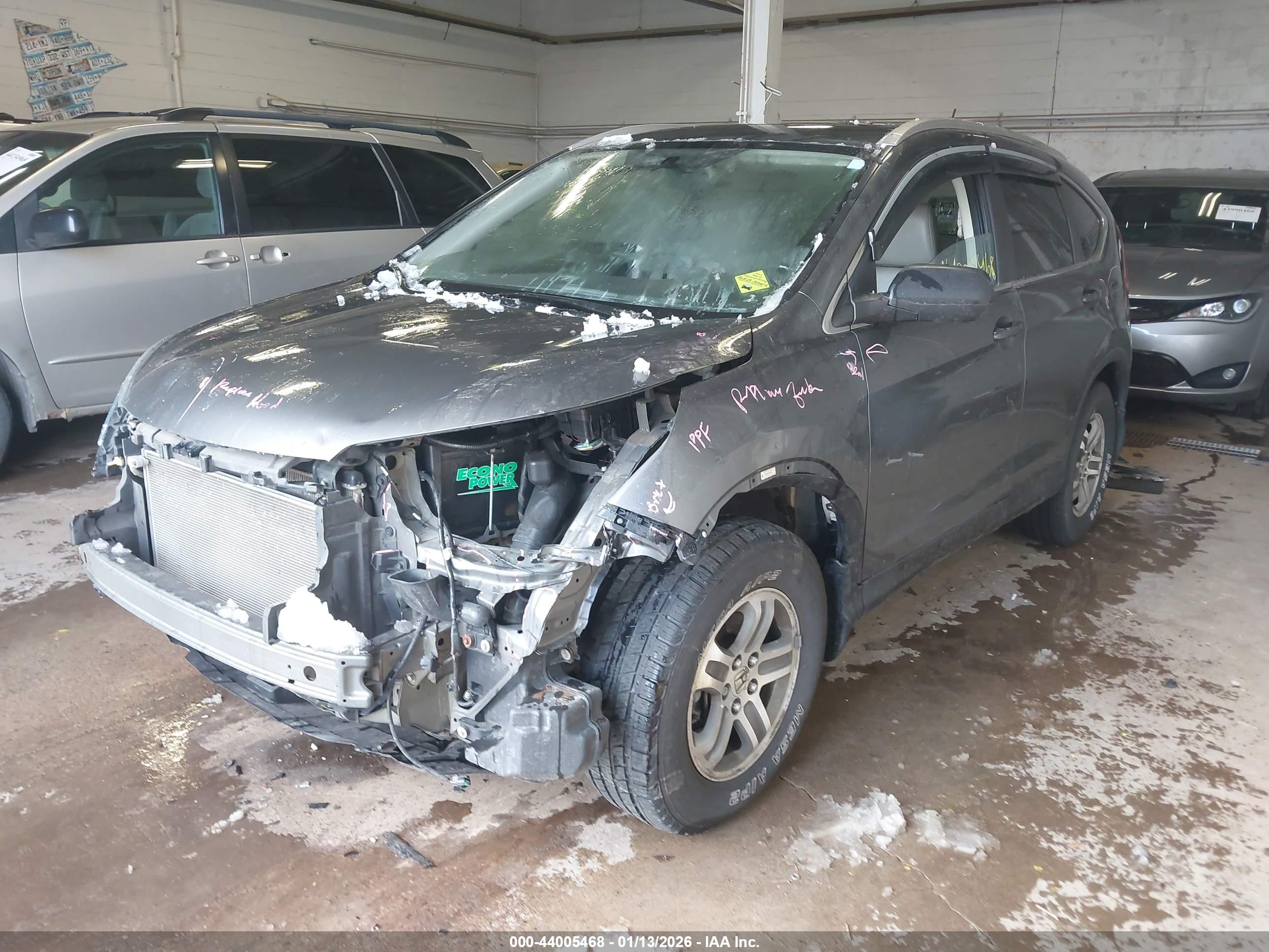 HONDA CR-V image 2