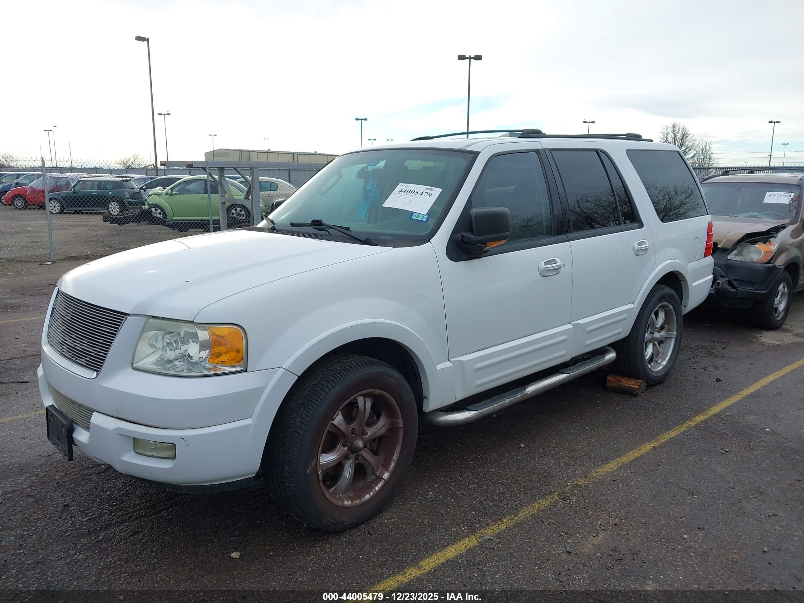 FORD EXPEDITION image 2