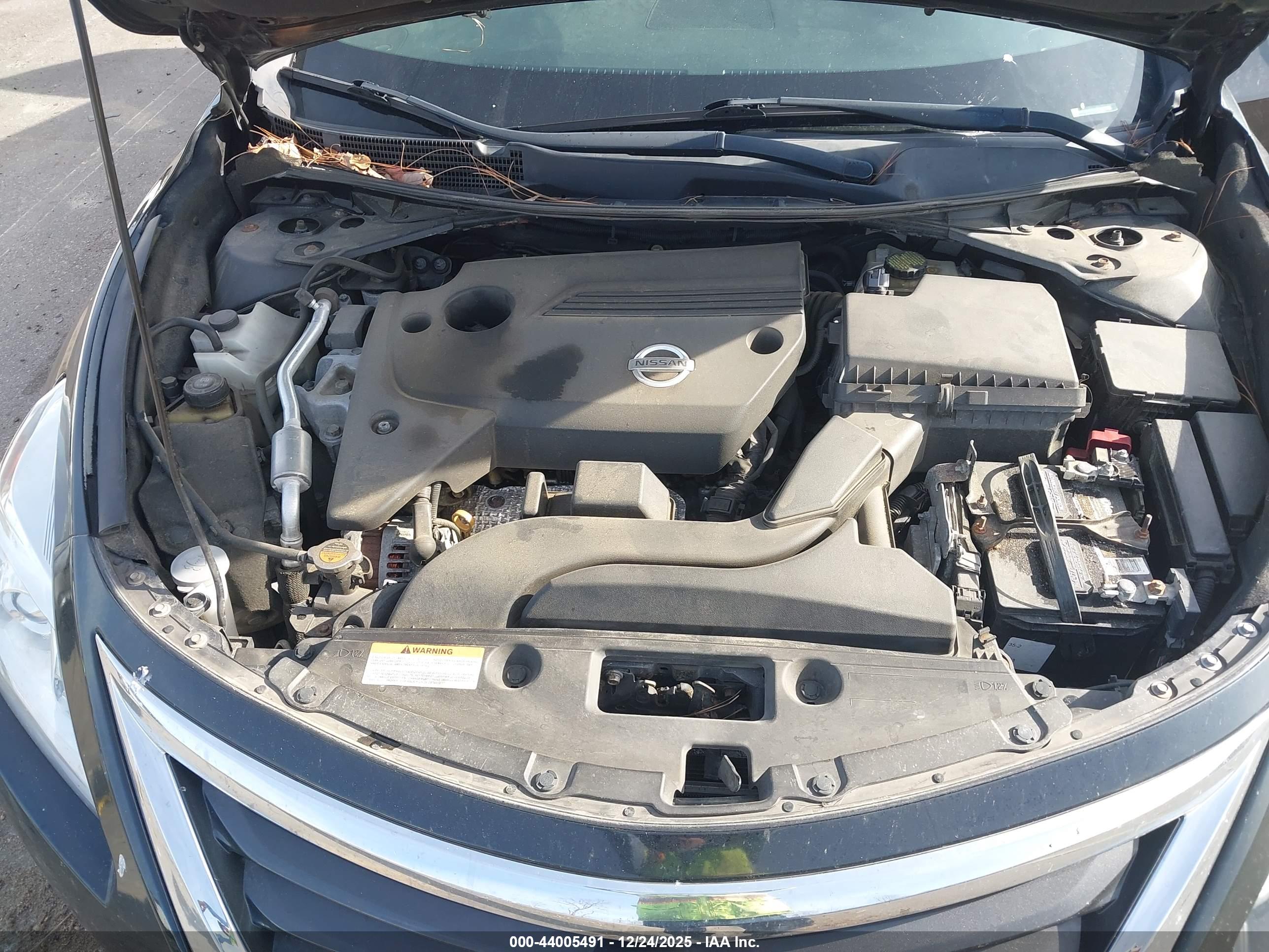 NISSAN ALTIMA image 10