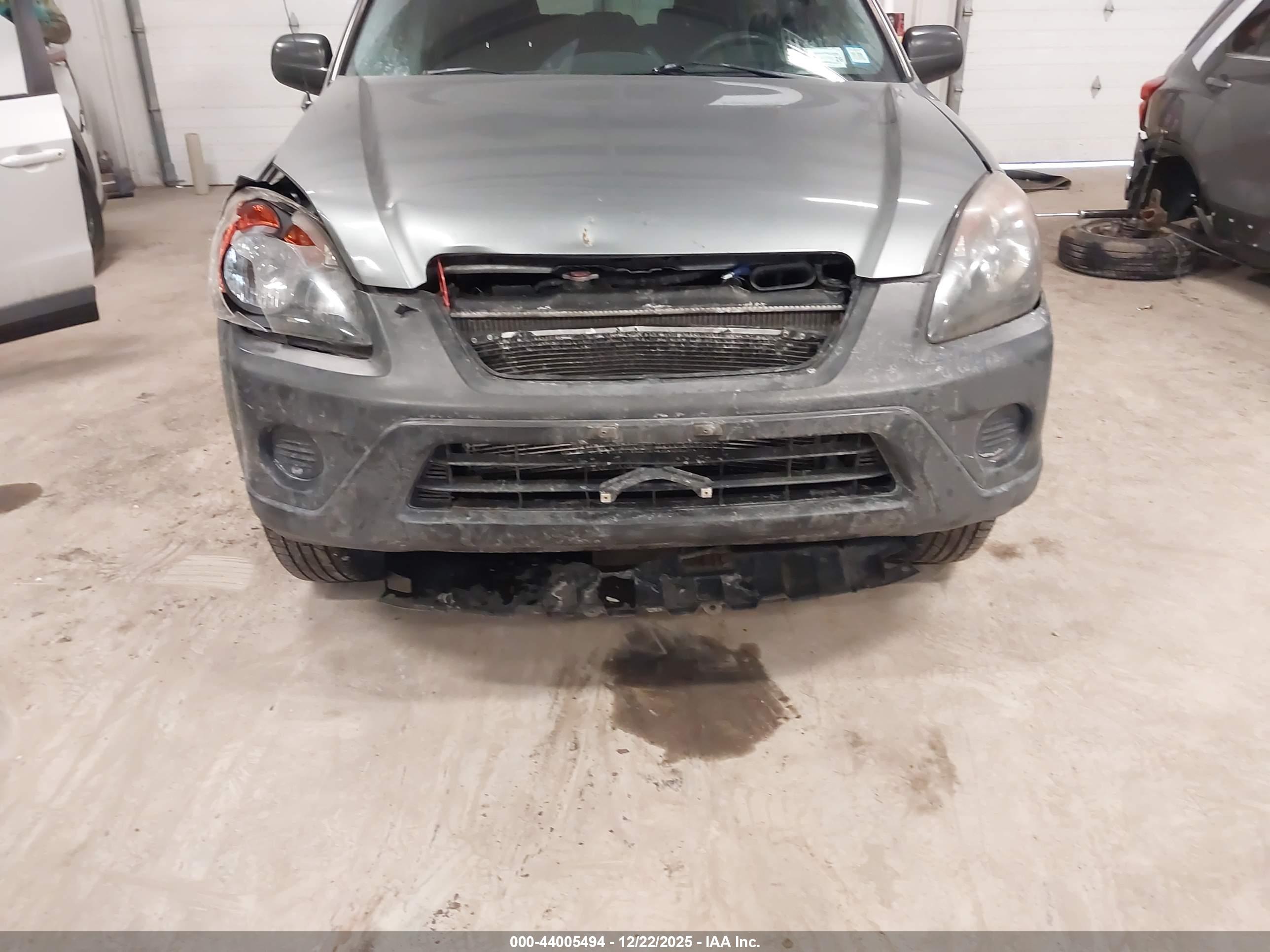 HONDA CR-V image 6
