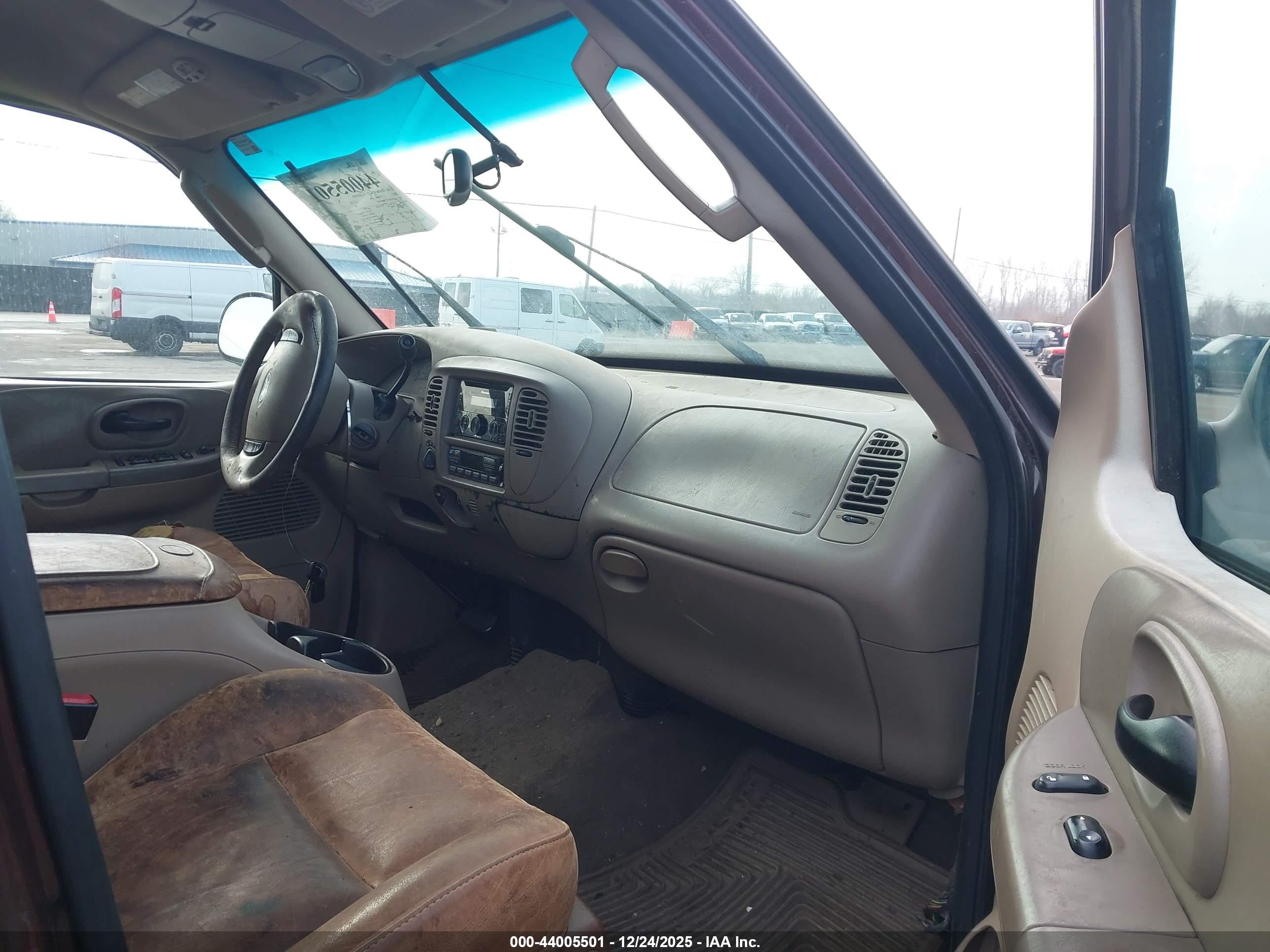 FORD F-150 image 5