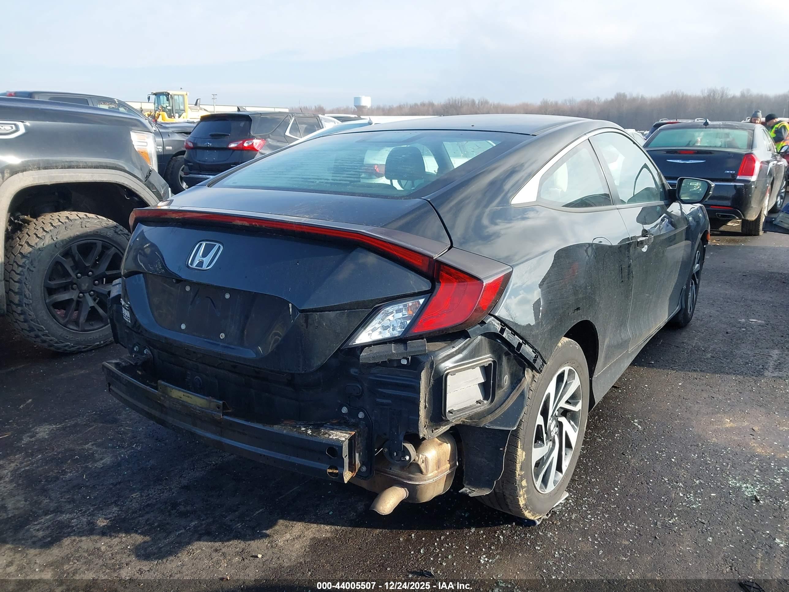 HONDA CIVIC image 4