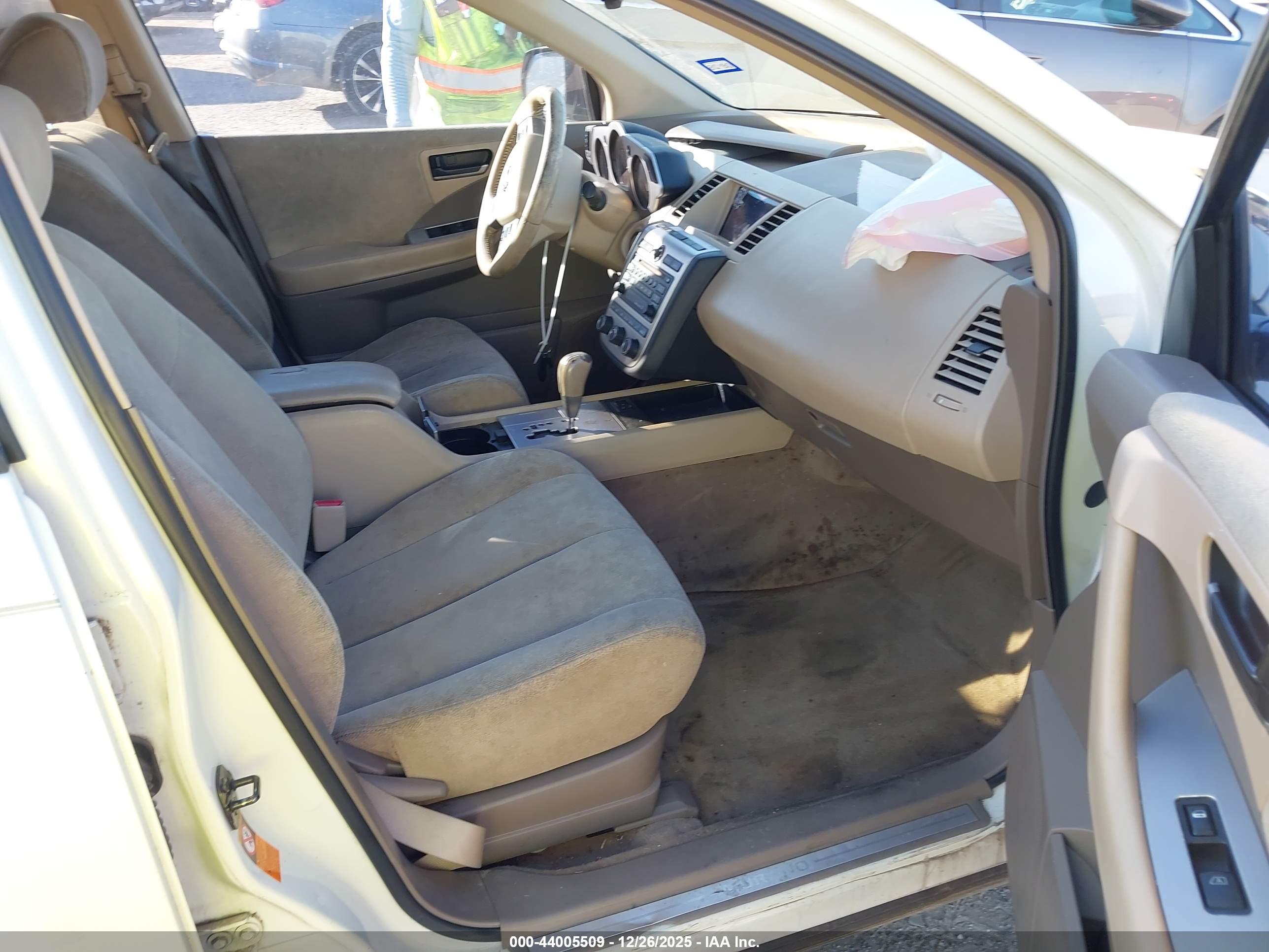 NISSAN MURANO image 5