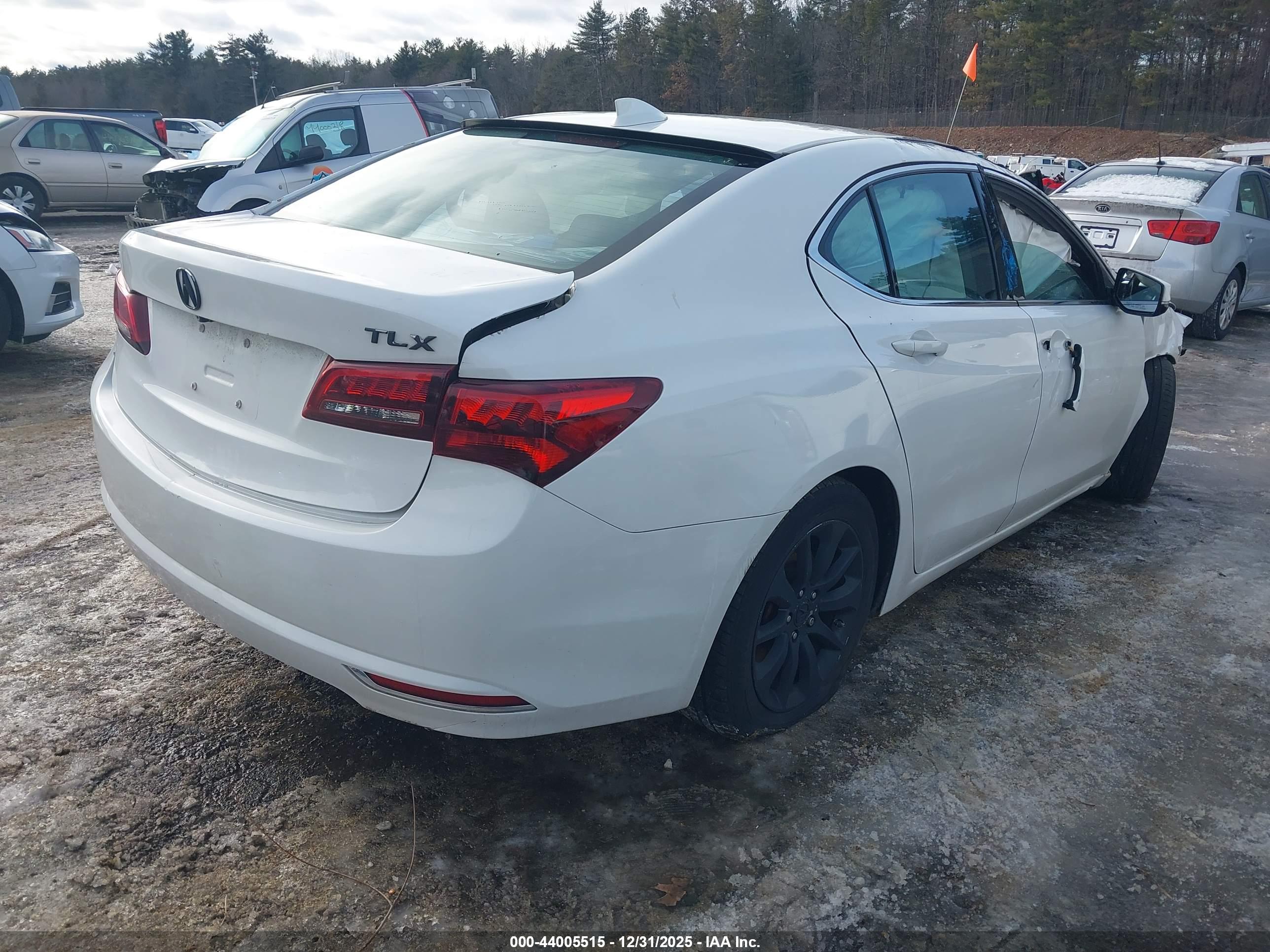 ACURA TLX image 4
