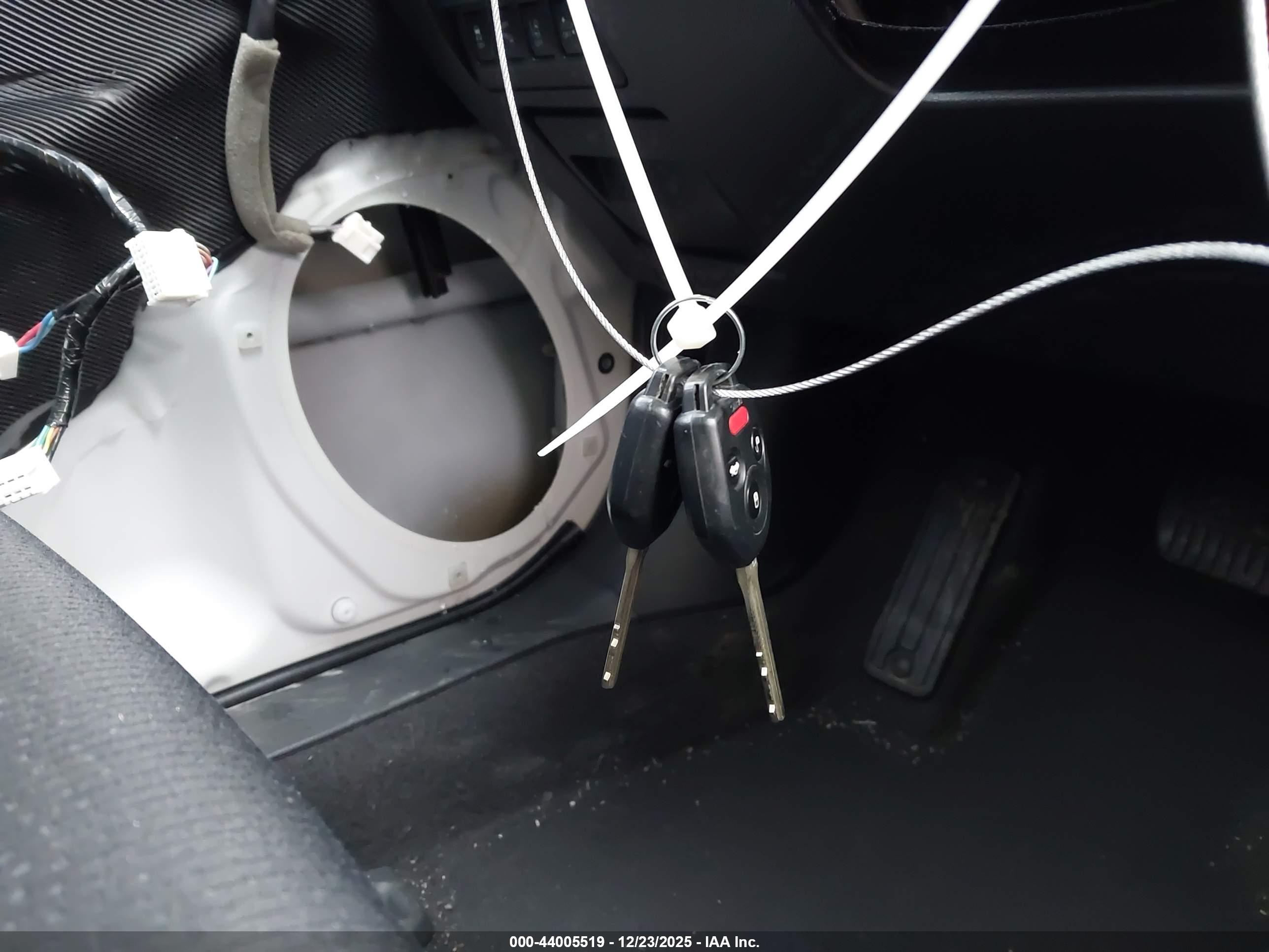 SUBARU LEGACY image 11