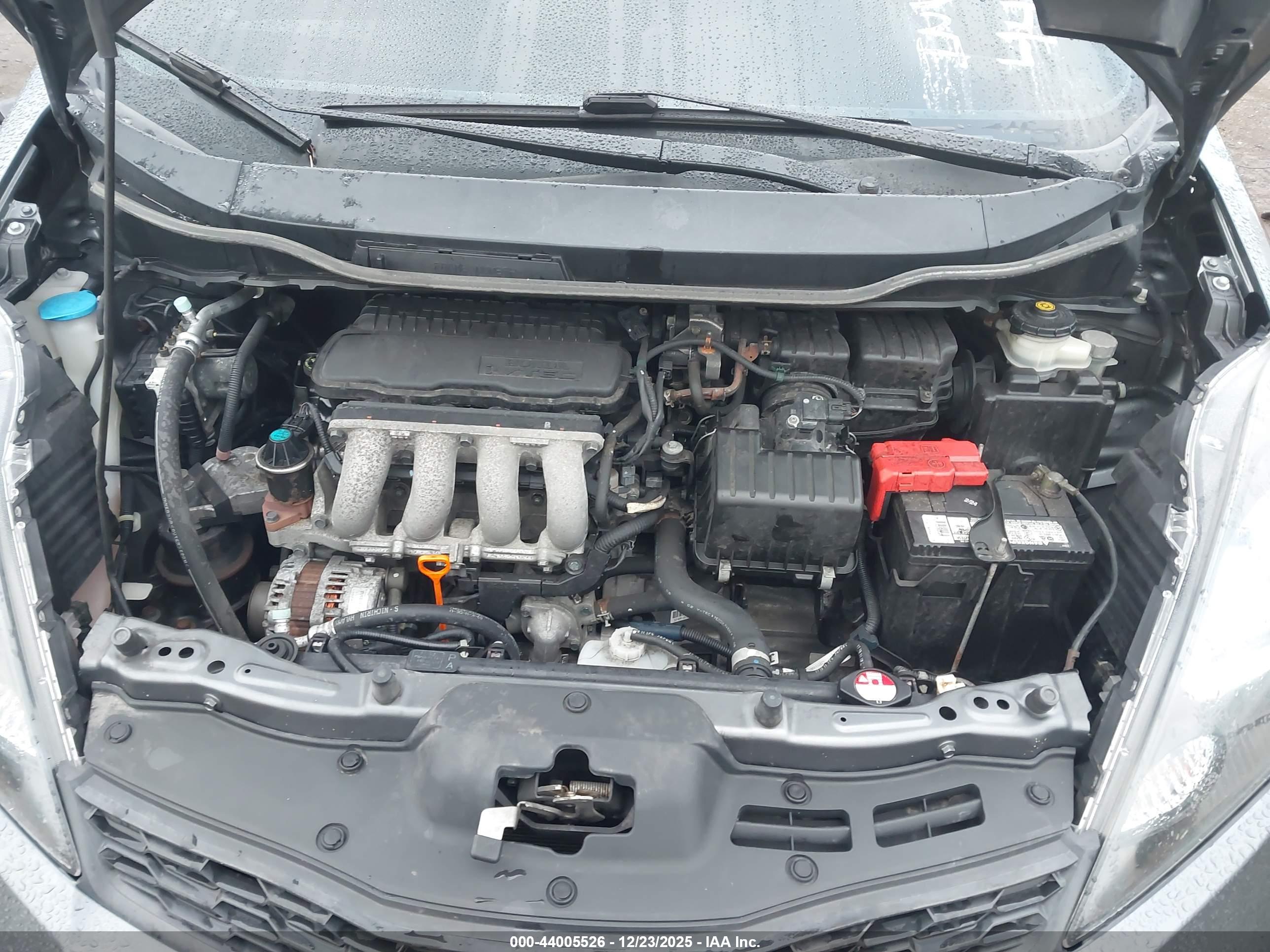 HONDA FIT image 10