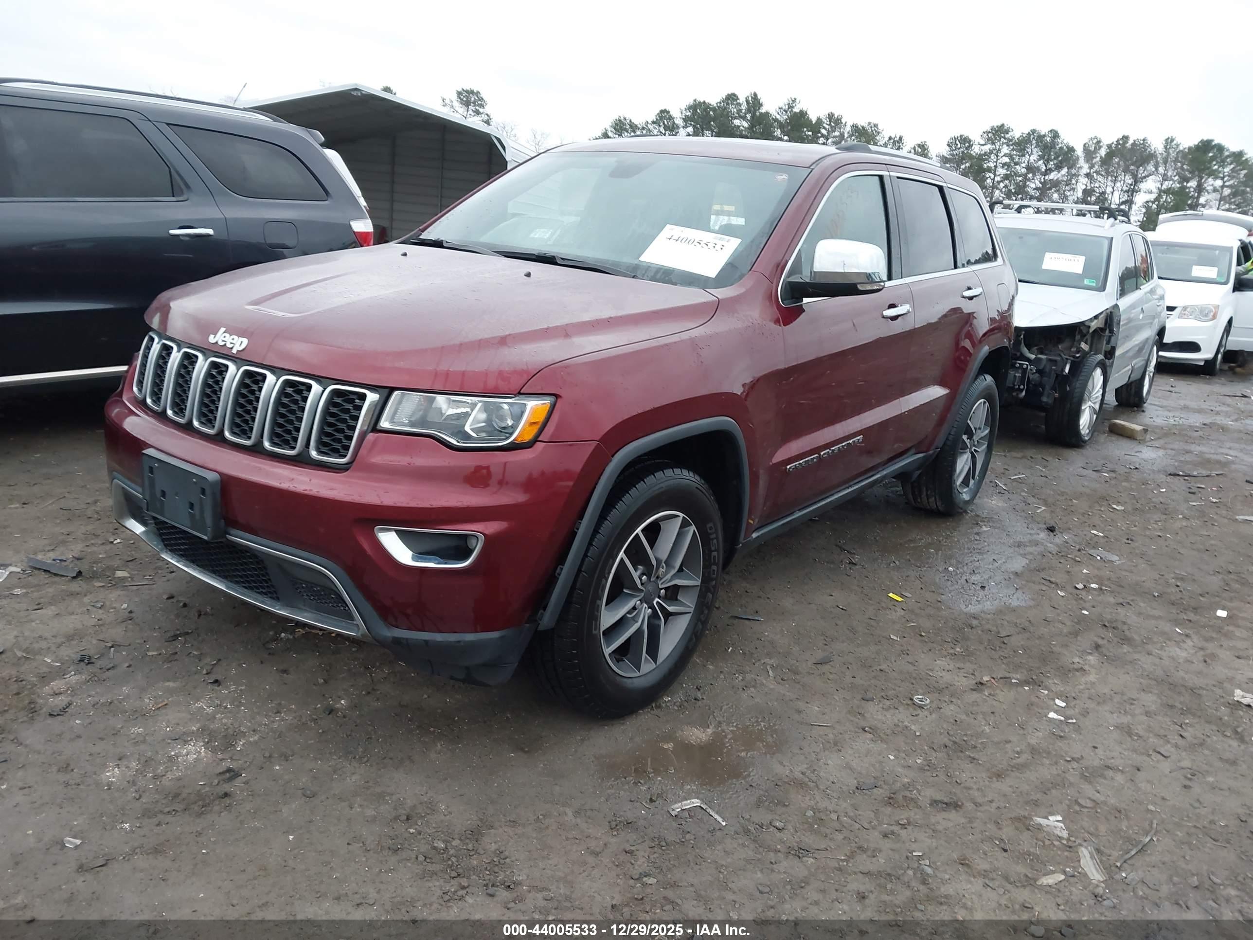 JEEP GRAND image 2