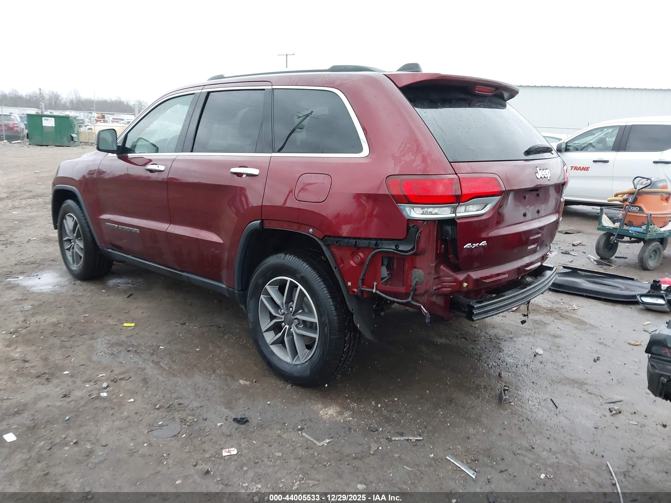 JEEP GRAND image 3