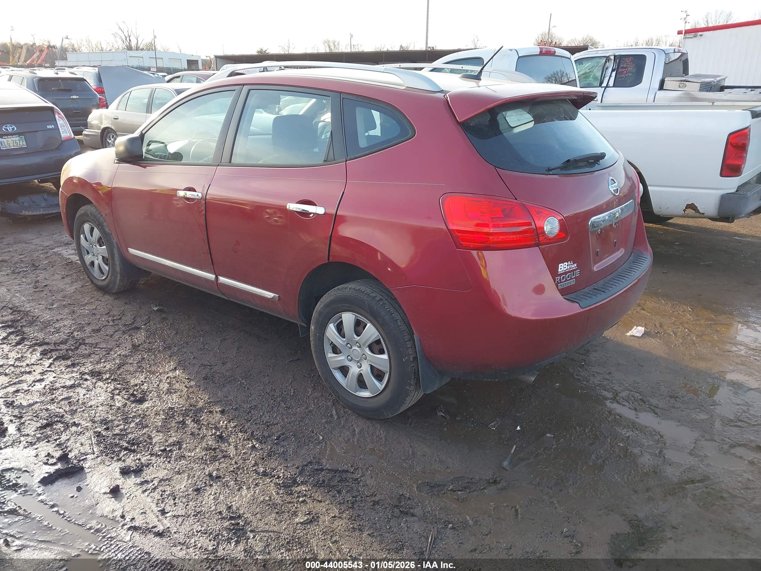NISSAN ROGUE image 3