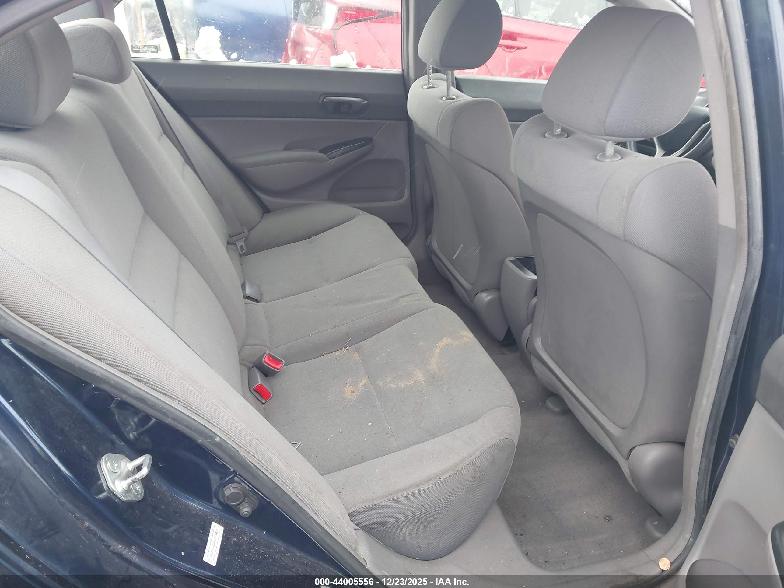 HONDA CIVIC image 8