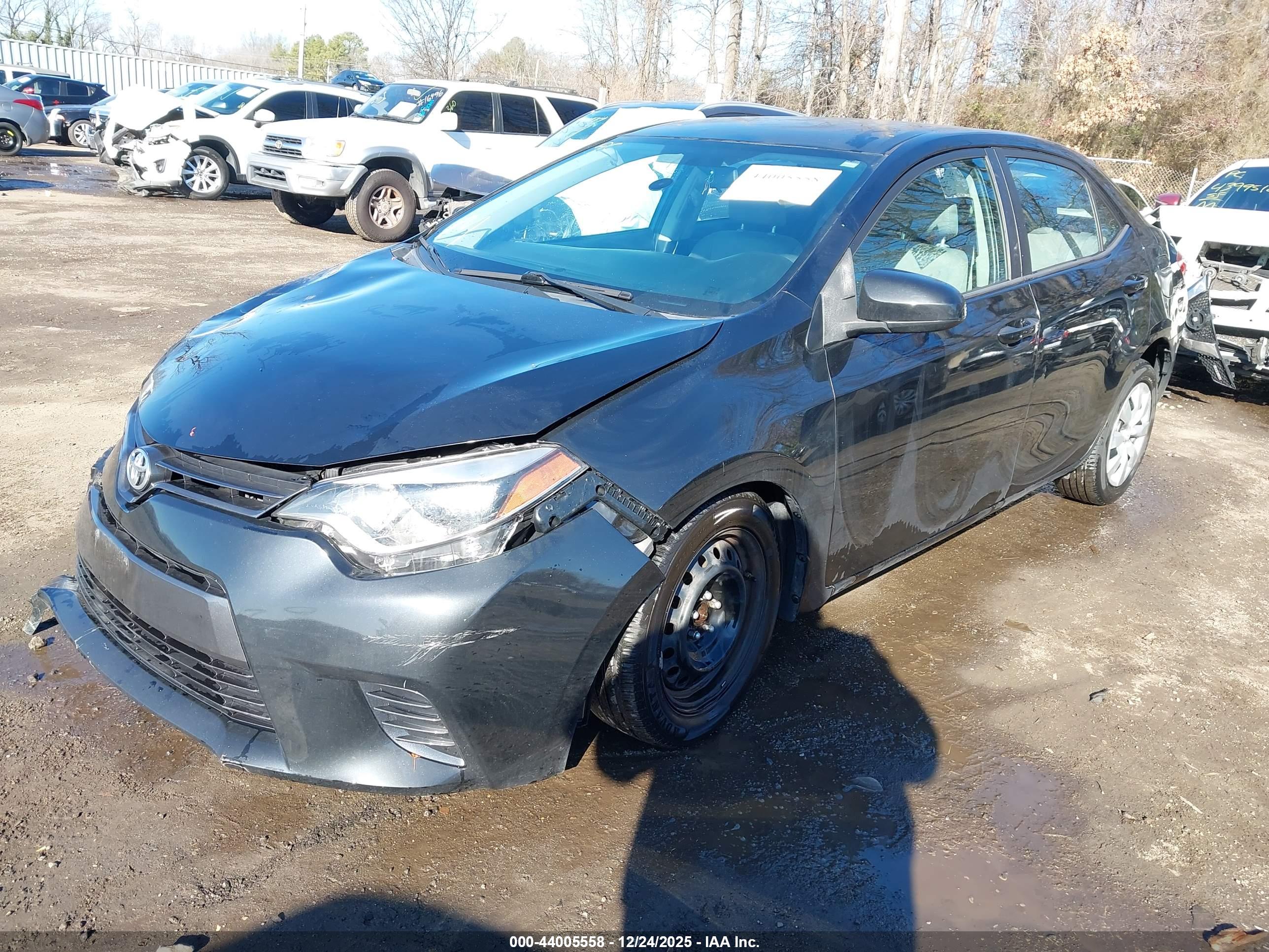 TOYOTA COROLLA image 2
