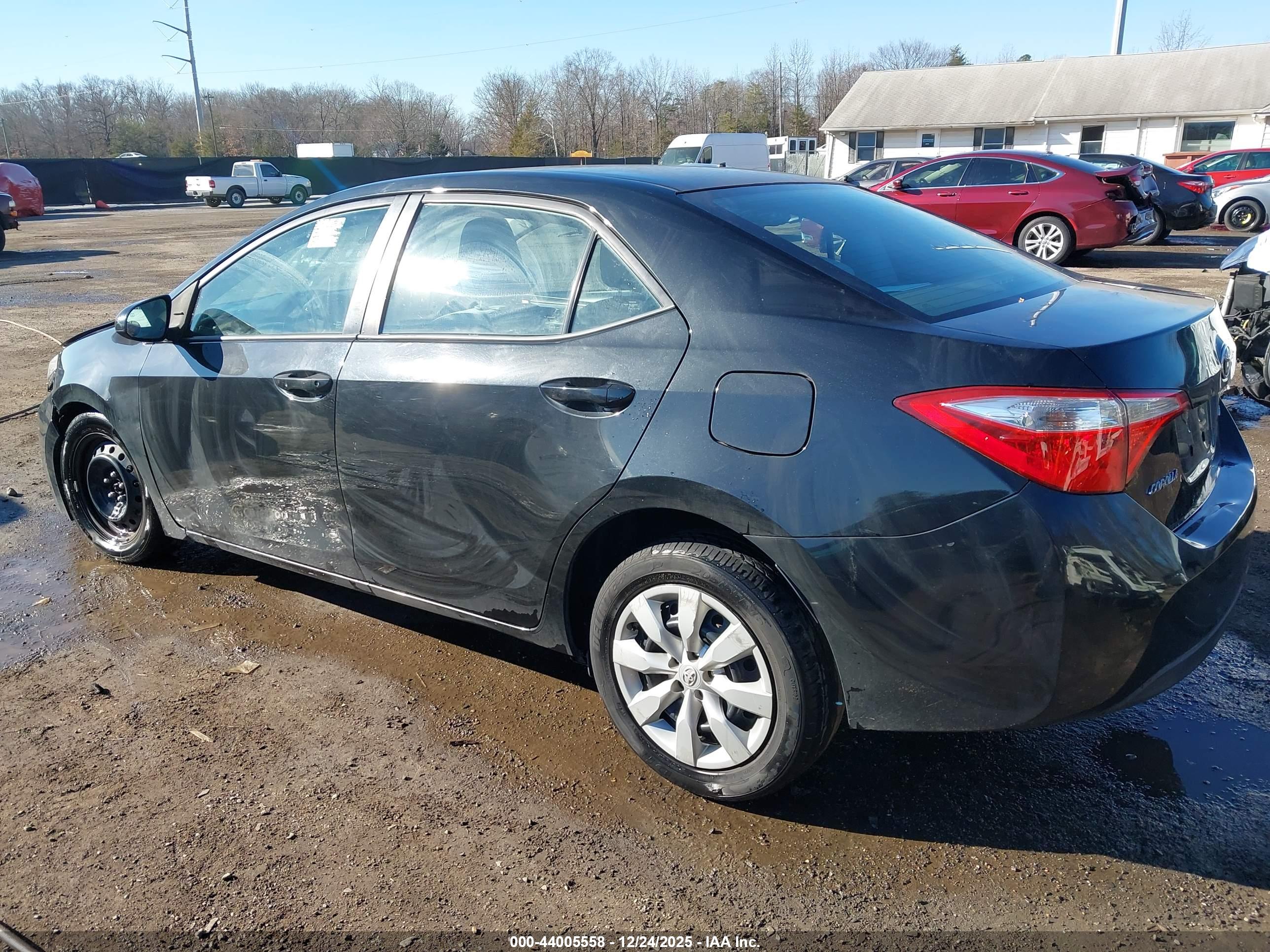 TOYOTA COROLLA image 3