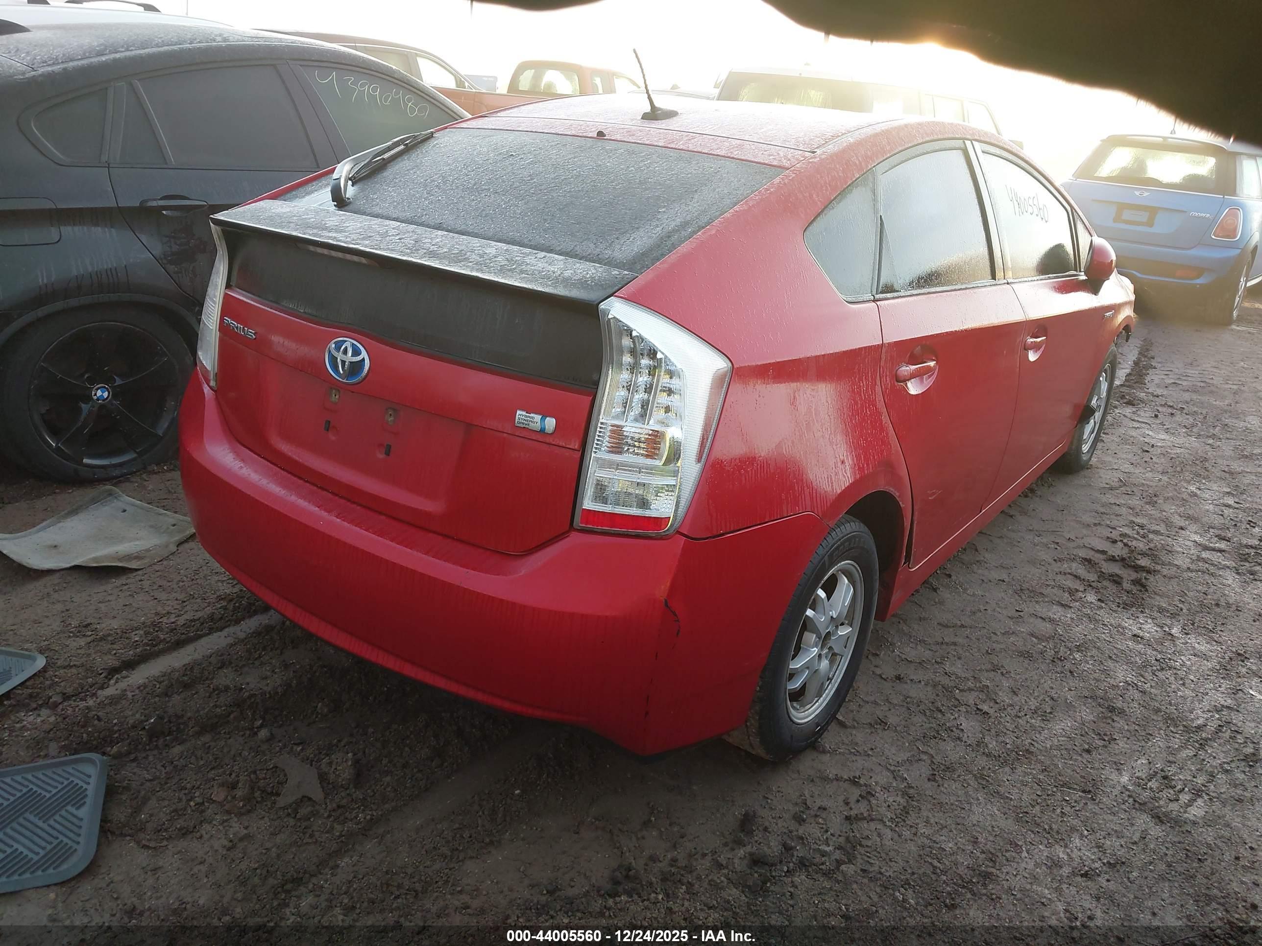 TOYOTA PRIUS image 4