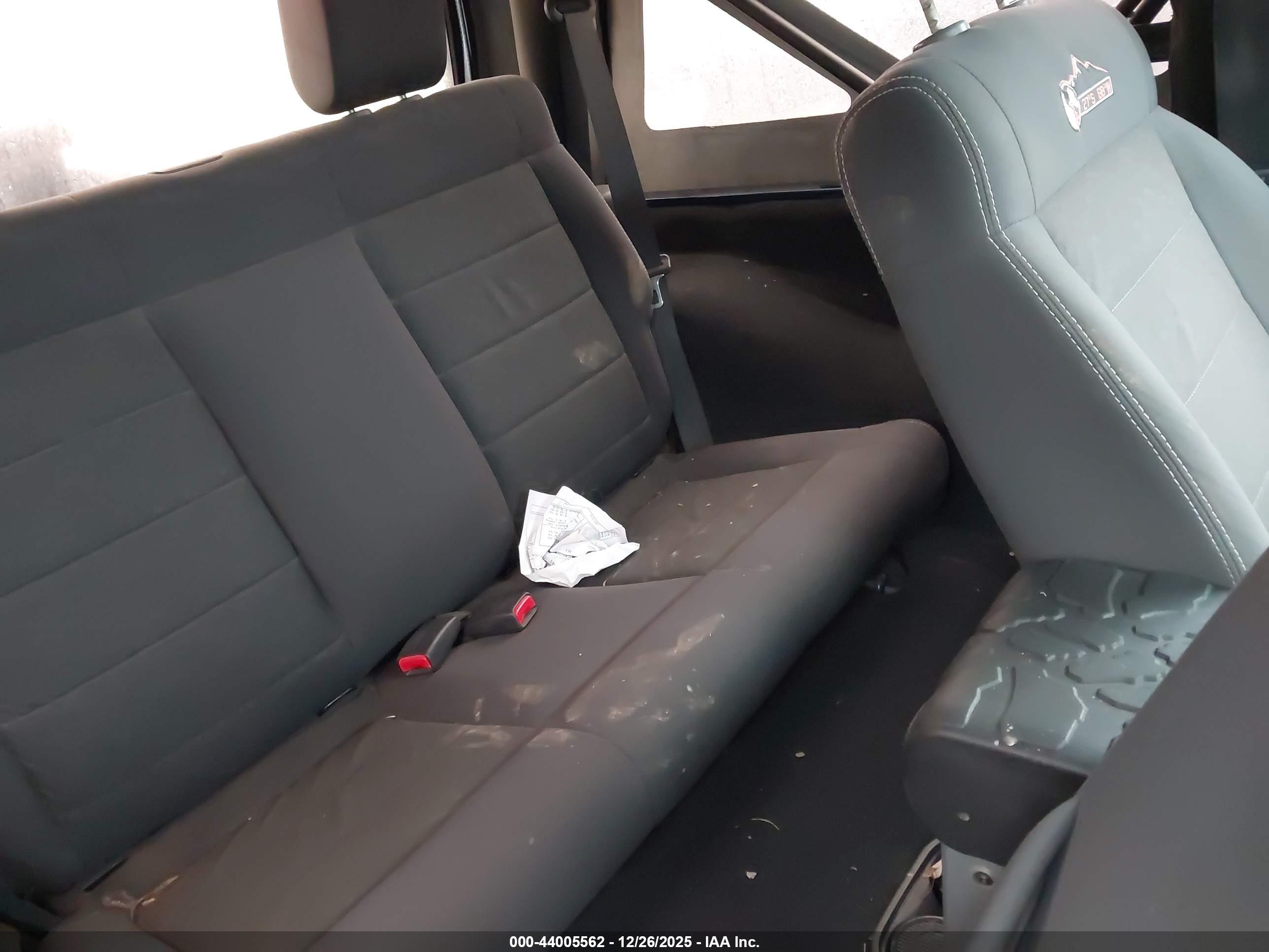 JEEP WRANGLER image 8