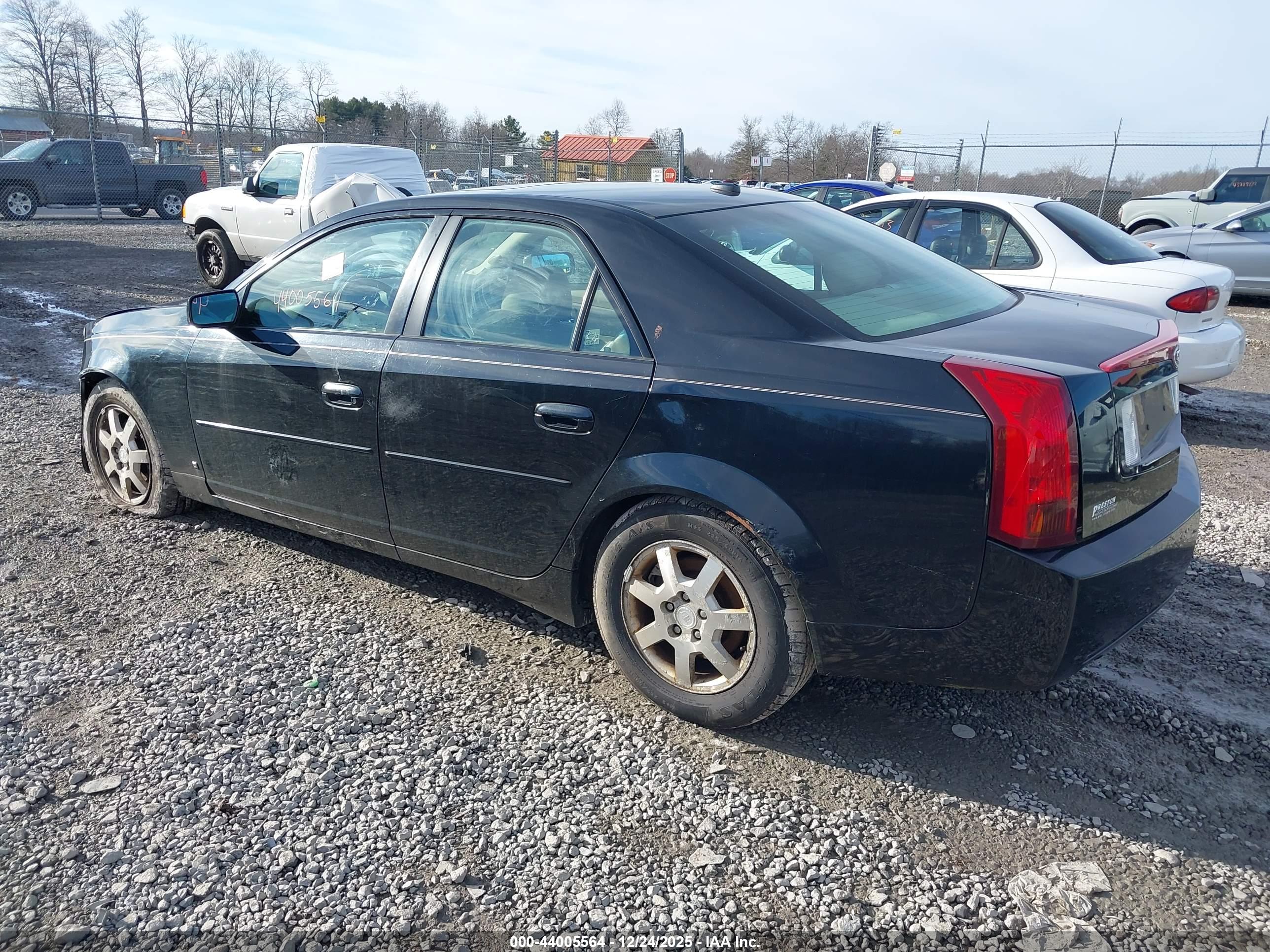 CADILLAC CTS image 3