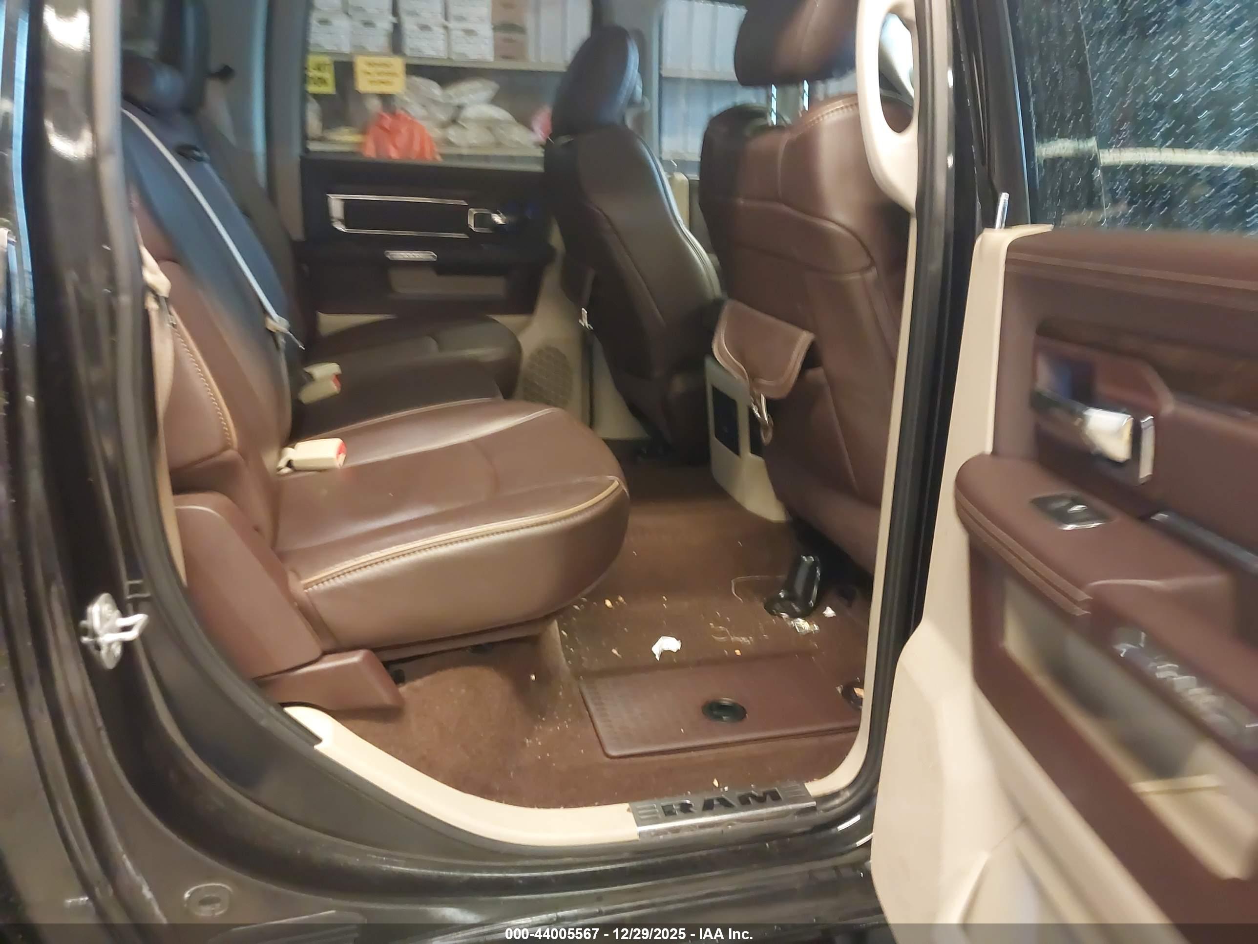 RAM 1500 image 8